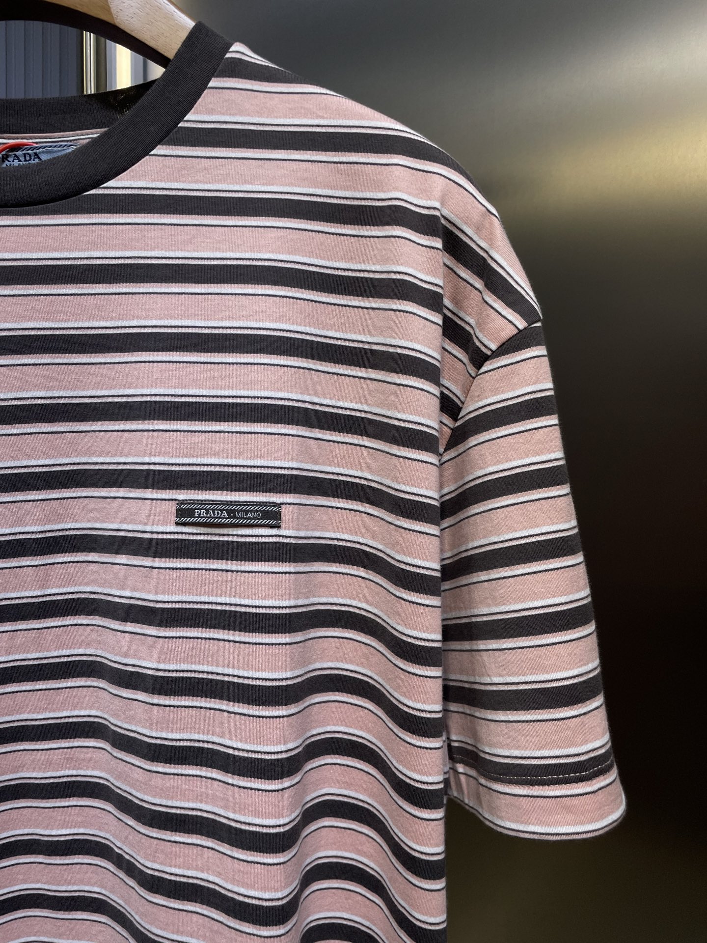 PRADA Twisted cotton striped T-shirt (39633-17K7-F0924-S-OOO）