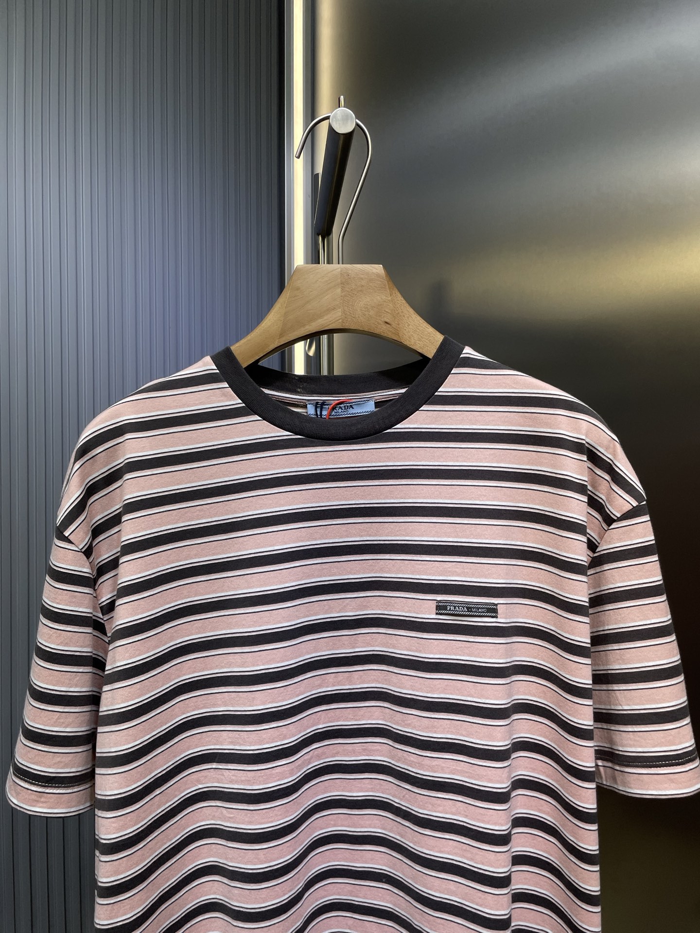 PRADA Twisted cotton striped T-shirt (39633-17K7-F0924-S-OOO）