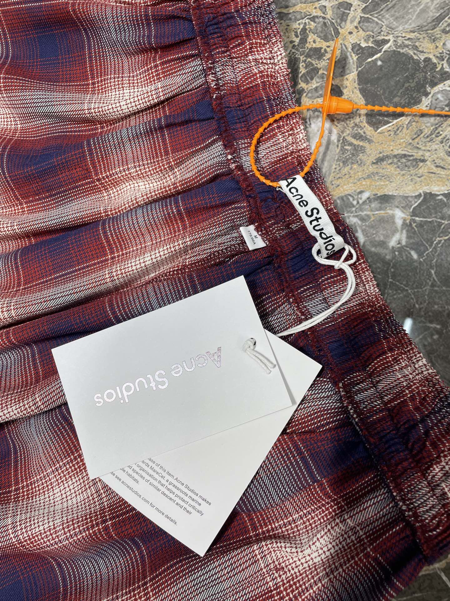 Acne Studios Check shorts (FN-UX-SHOR000040）