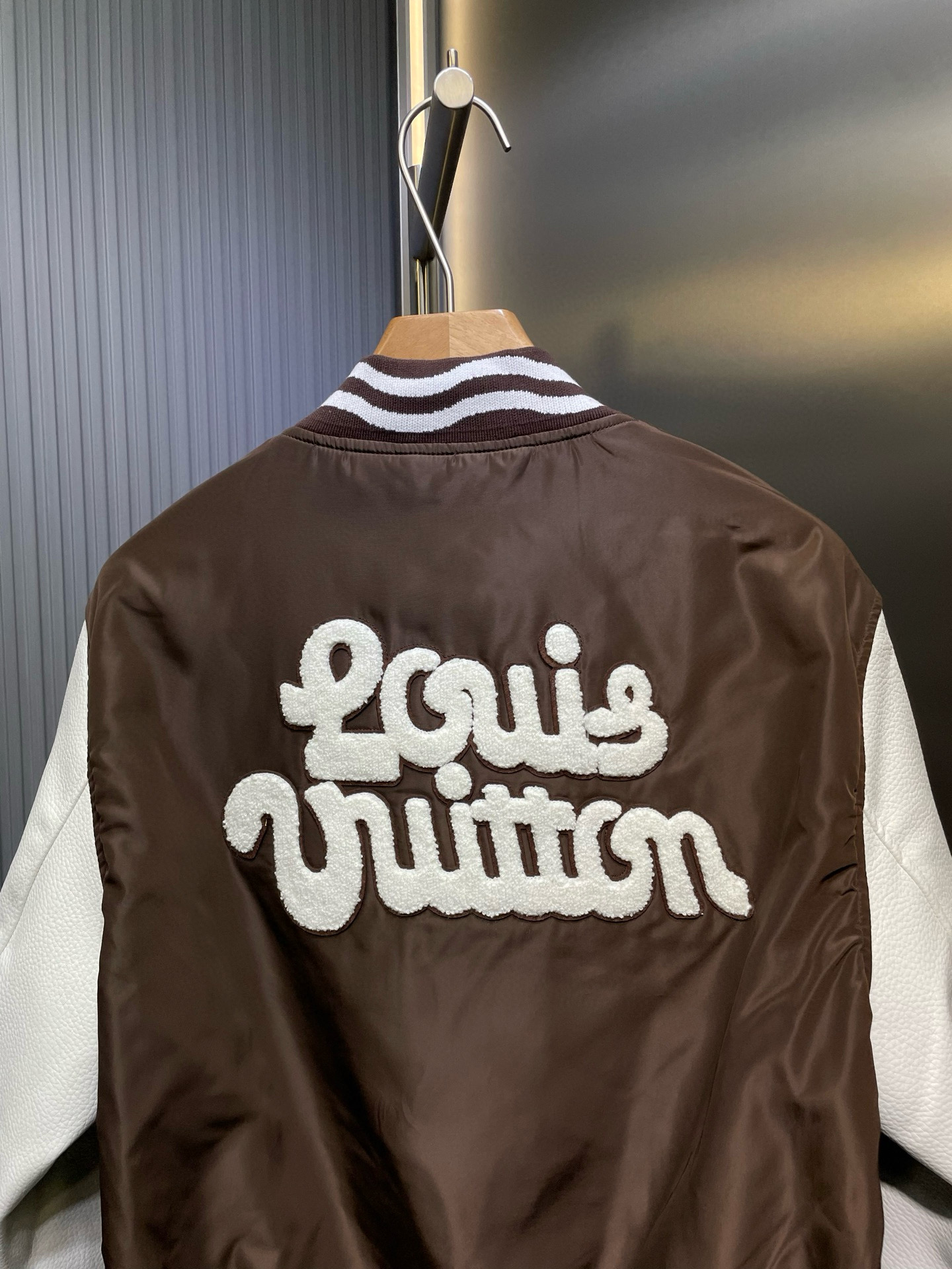 Louis Vuitton Varsity Jacket（1AFPWT）