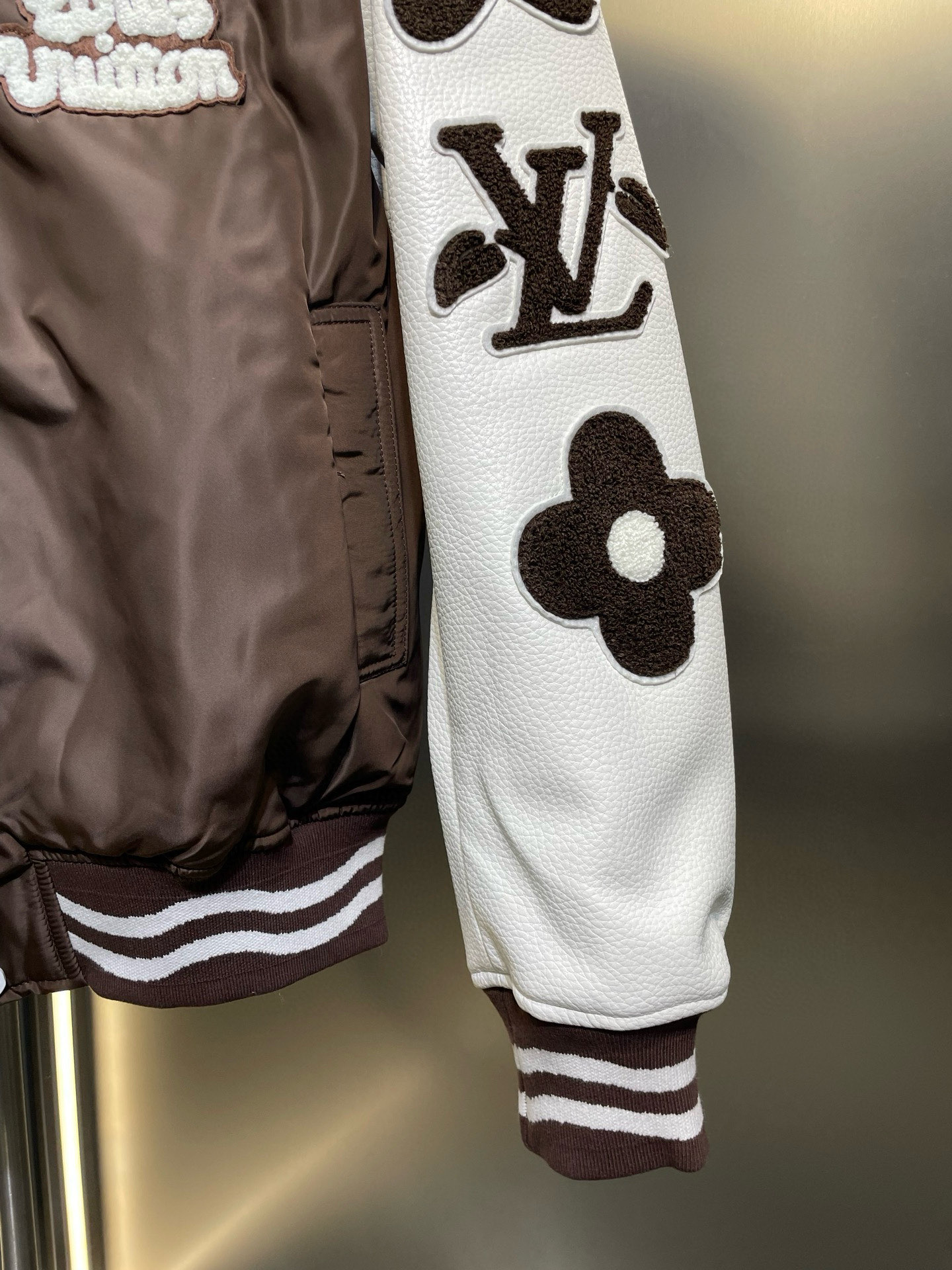Louis Vuitton Varsity Jacket（1AFPWT）