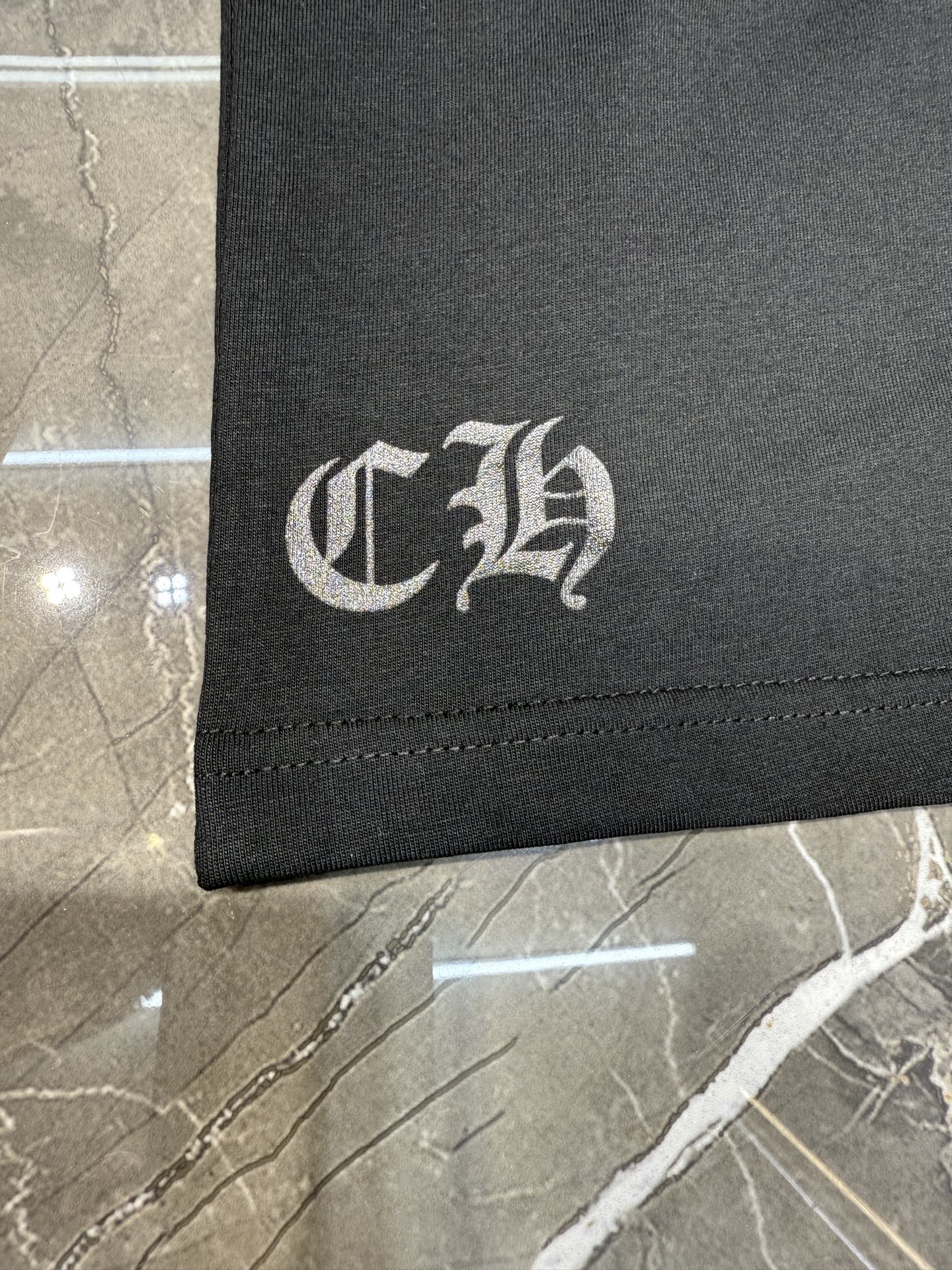 CHROME HEARTS neck logo T-shirt black x white (CH-066）