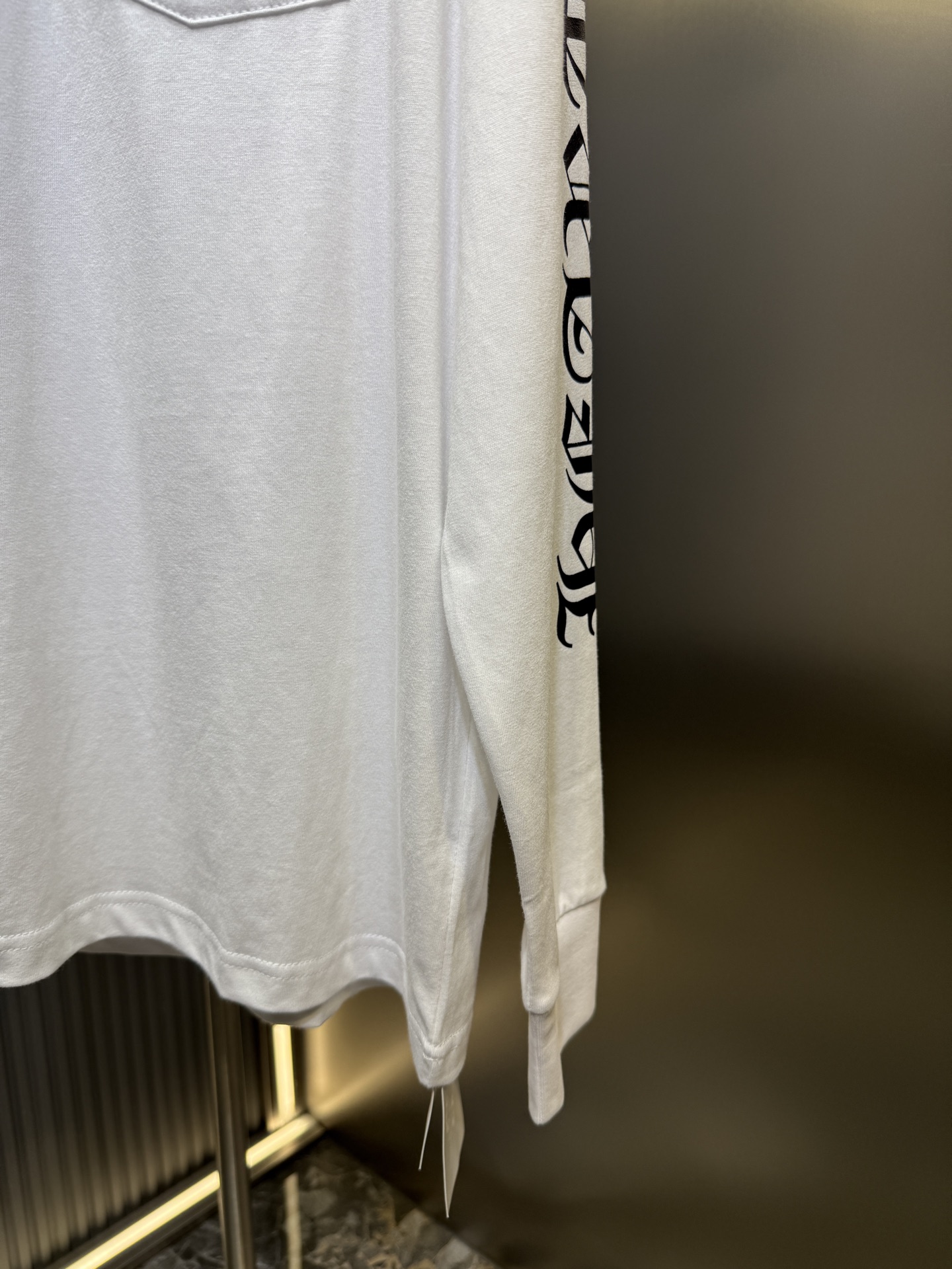 CHROME HEARTS neck logo T-shirt black x white (CH-066）