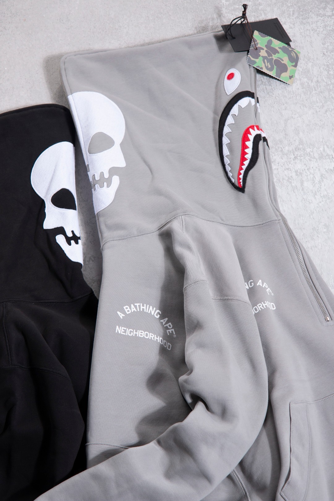 BAPE X NBHD TWO FACE HALF ZIP PULLOVER HOODIE（1K73-114-907）