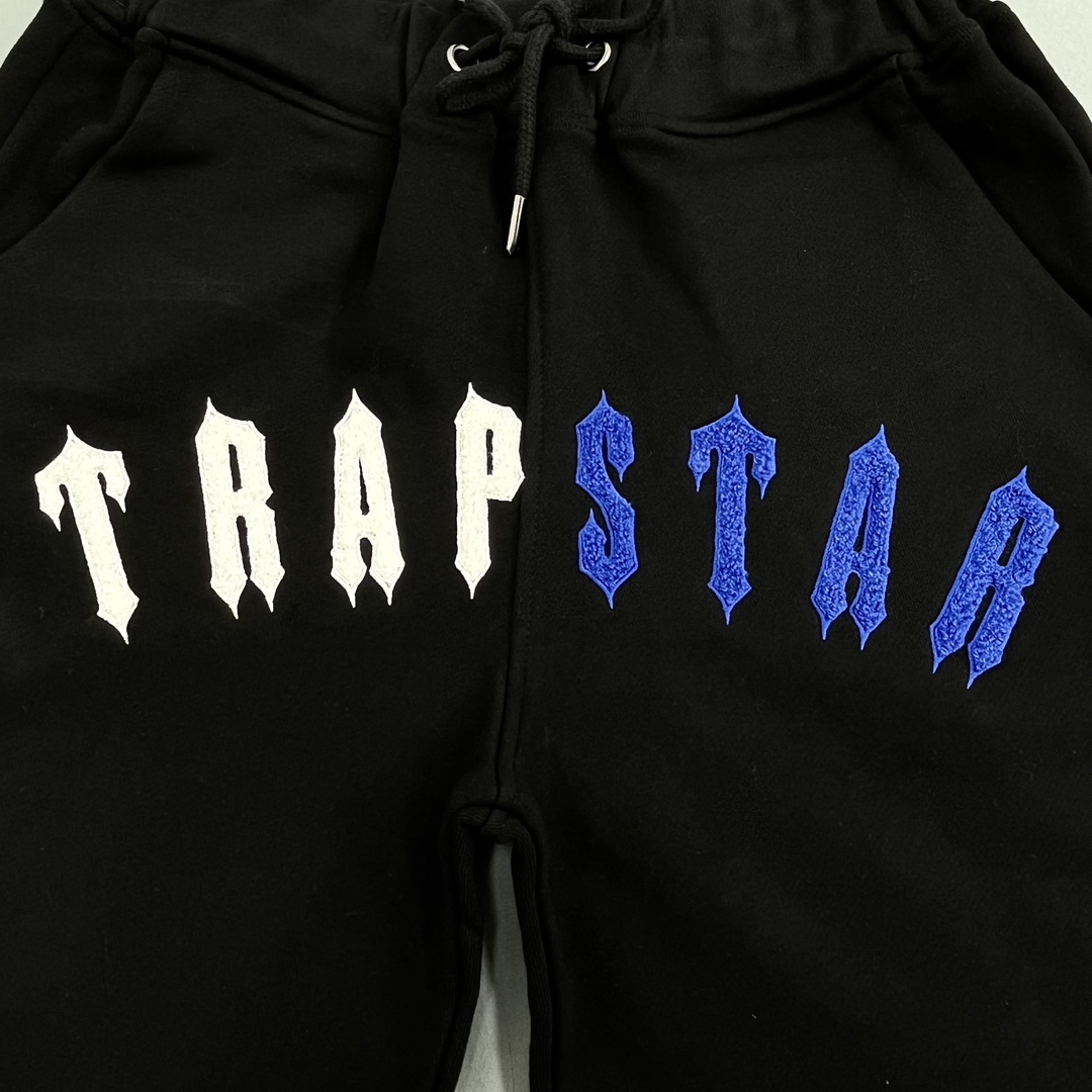 Trapstar Irongate Chenille Arch Short Set (TL2026225）