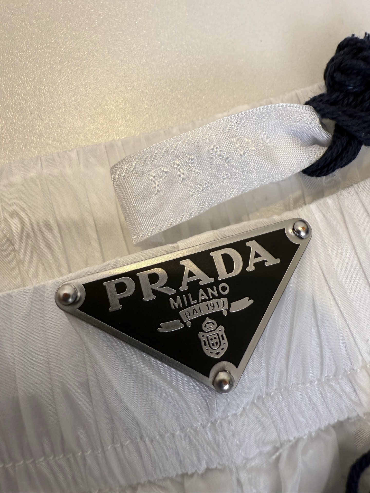 Prada Re-Nylon Swim Shorts 'Black'（UB372-1WQ9-F0002-S-OOO）