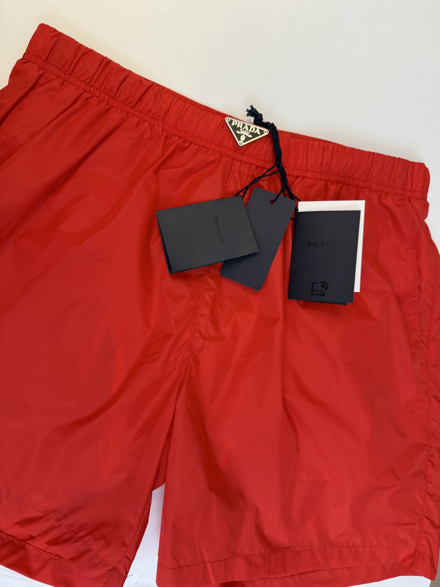 Prada Re-Nylon Swim Shorts 'Black'（UB372-1WQ9-F0002-S-OOO）