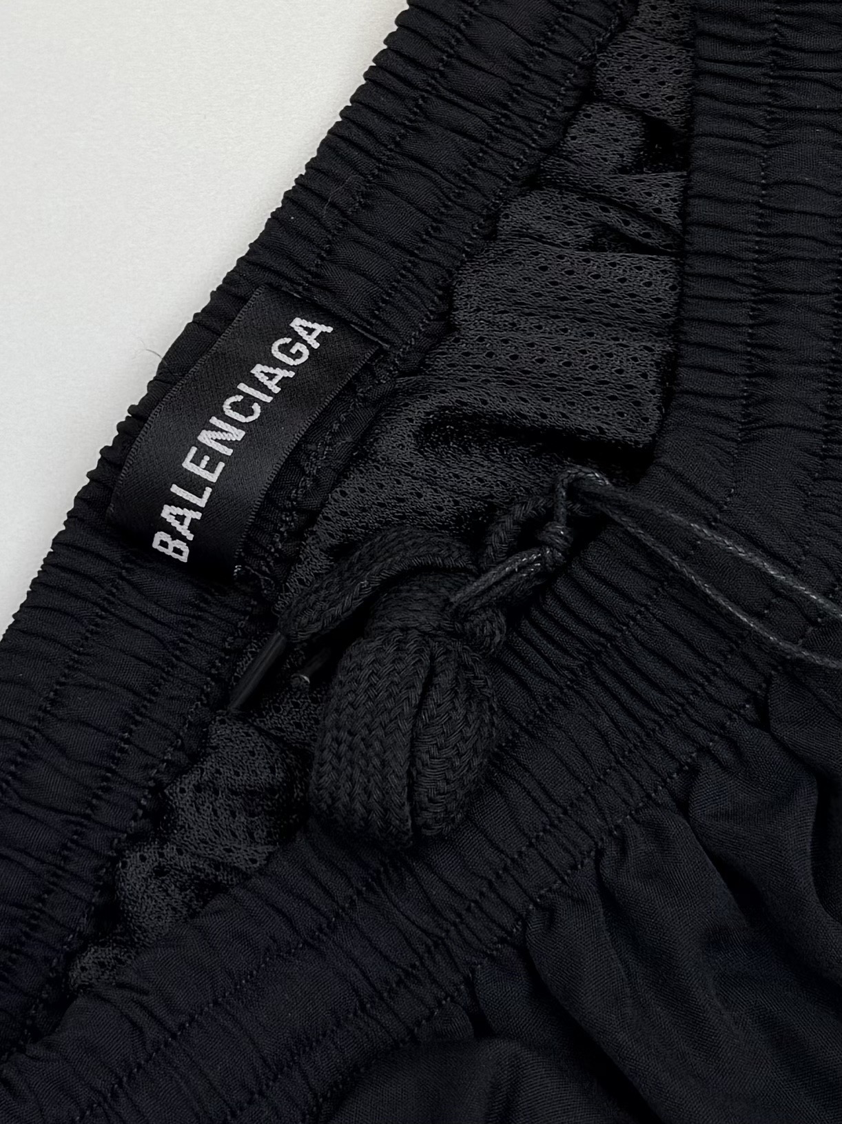 BALENCIAGA Large Tracksuit Pants（831371TRO311001）