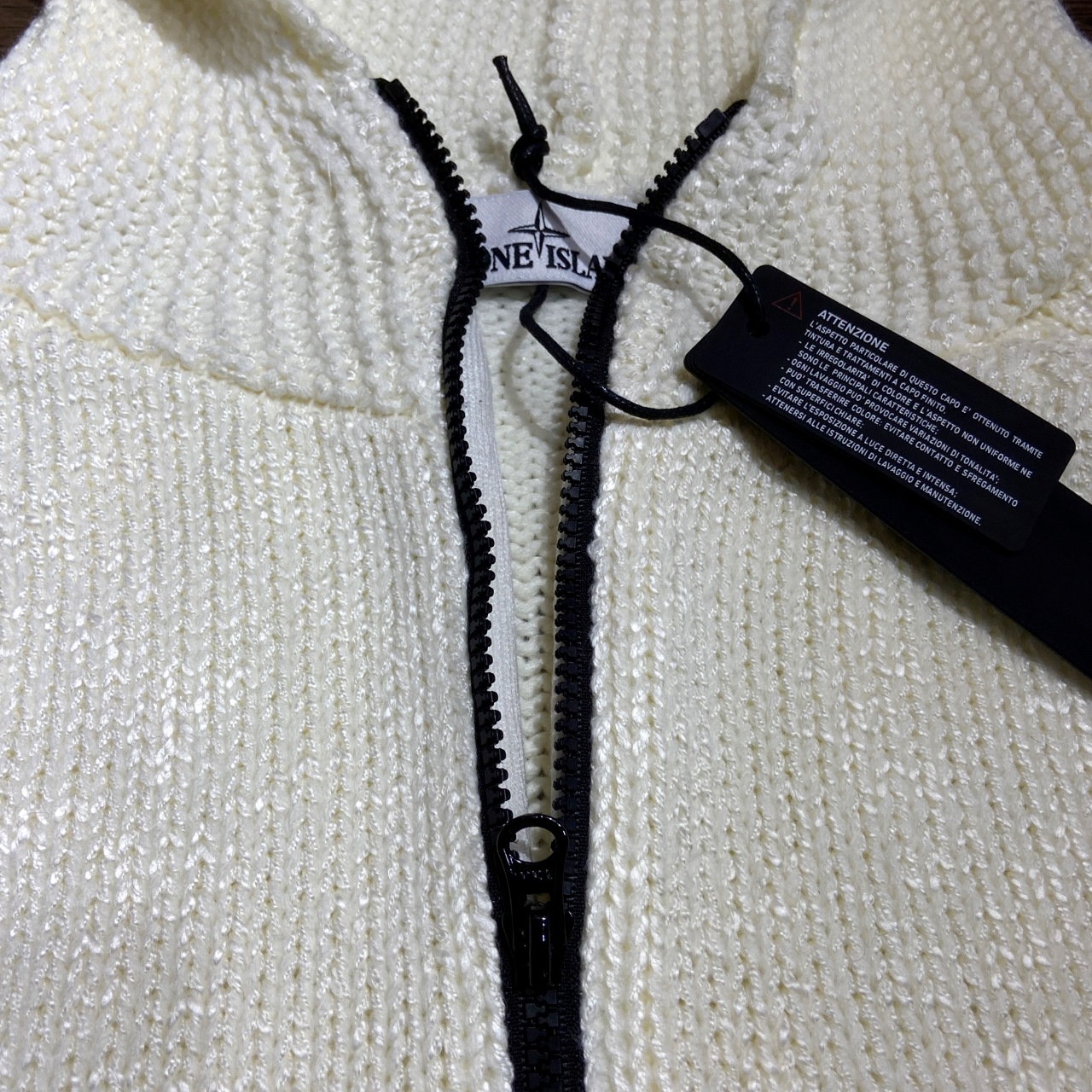 Stone Island Wappen Wool Knit Hooded Zip-Up Jacket（7715544D4-V0099）