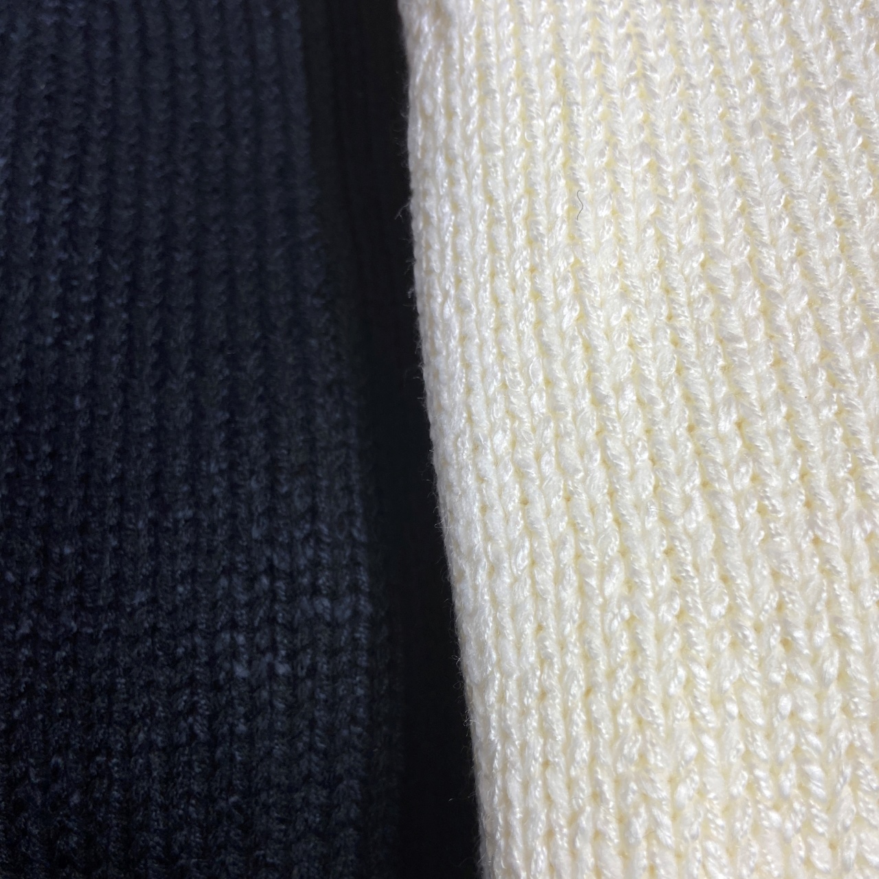 Stone Island Wappen Wool Knit Hooded Zip-Up Jacket（7715544D4-V0099）