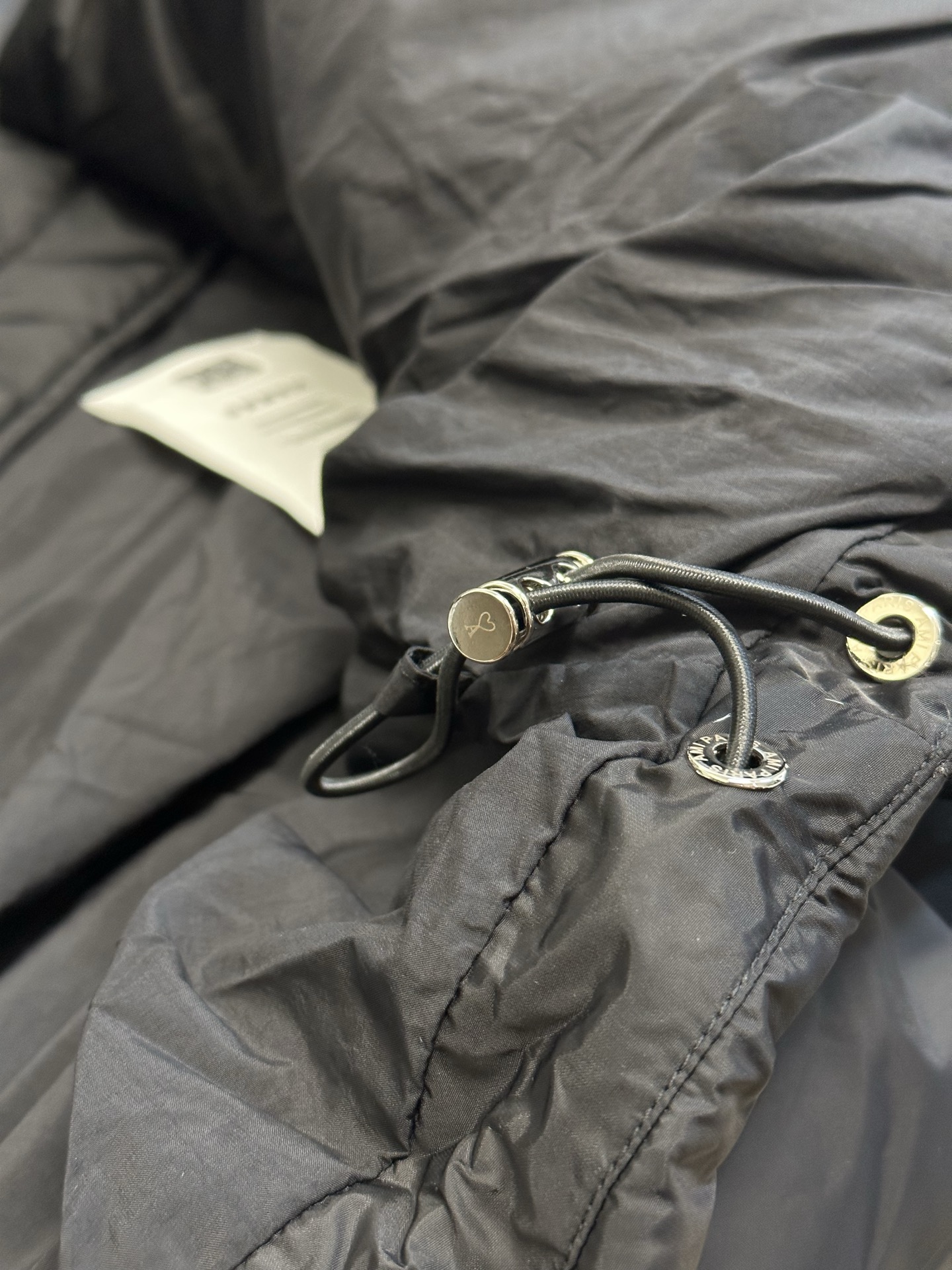 AMI Paris button padded jacket （HJK818PL00394506）