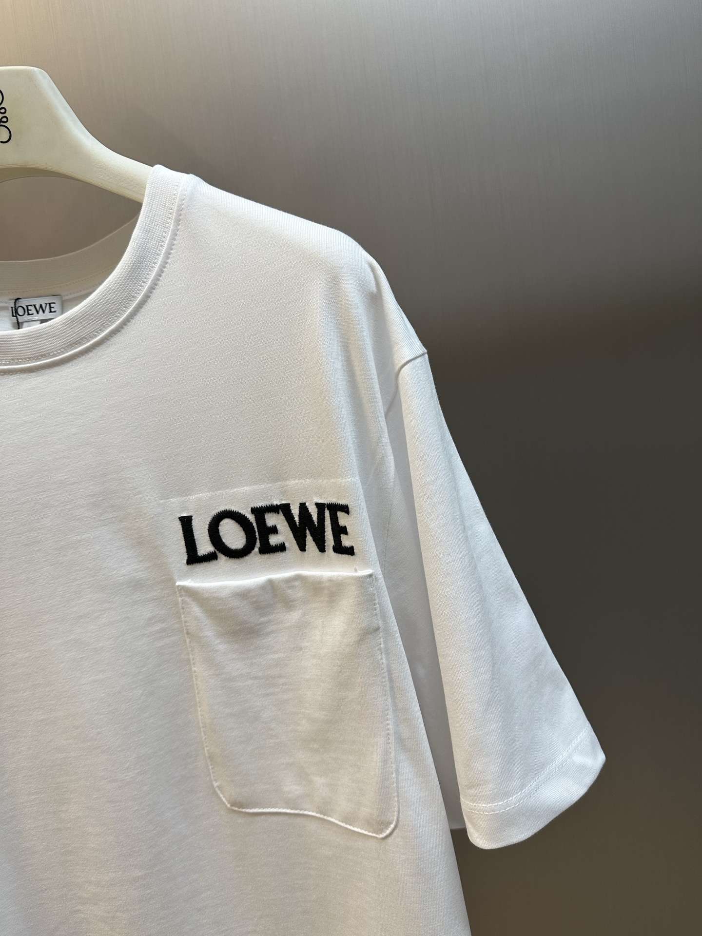 LOEWE LOGO T-shirt  (H526Y22XDE-2100）