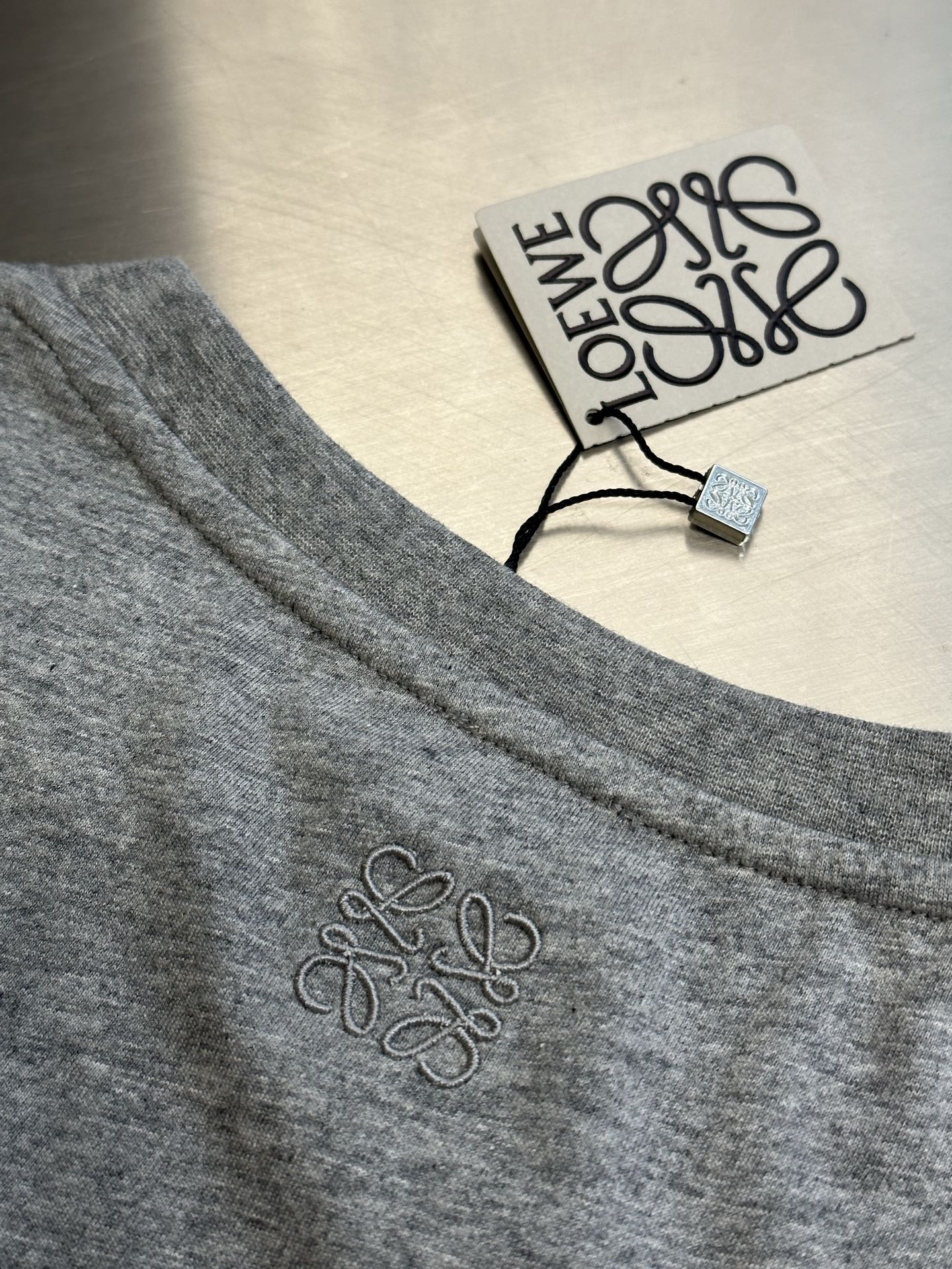 Loewe Futuristic Cat Embroidered Short-Sleeve T-Shirt (S359AJ2X02-1440）