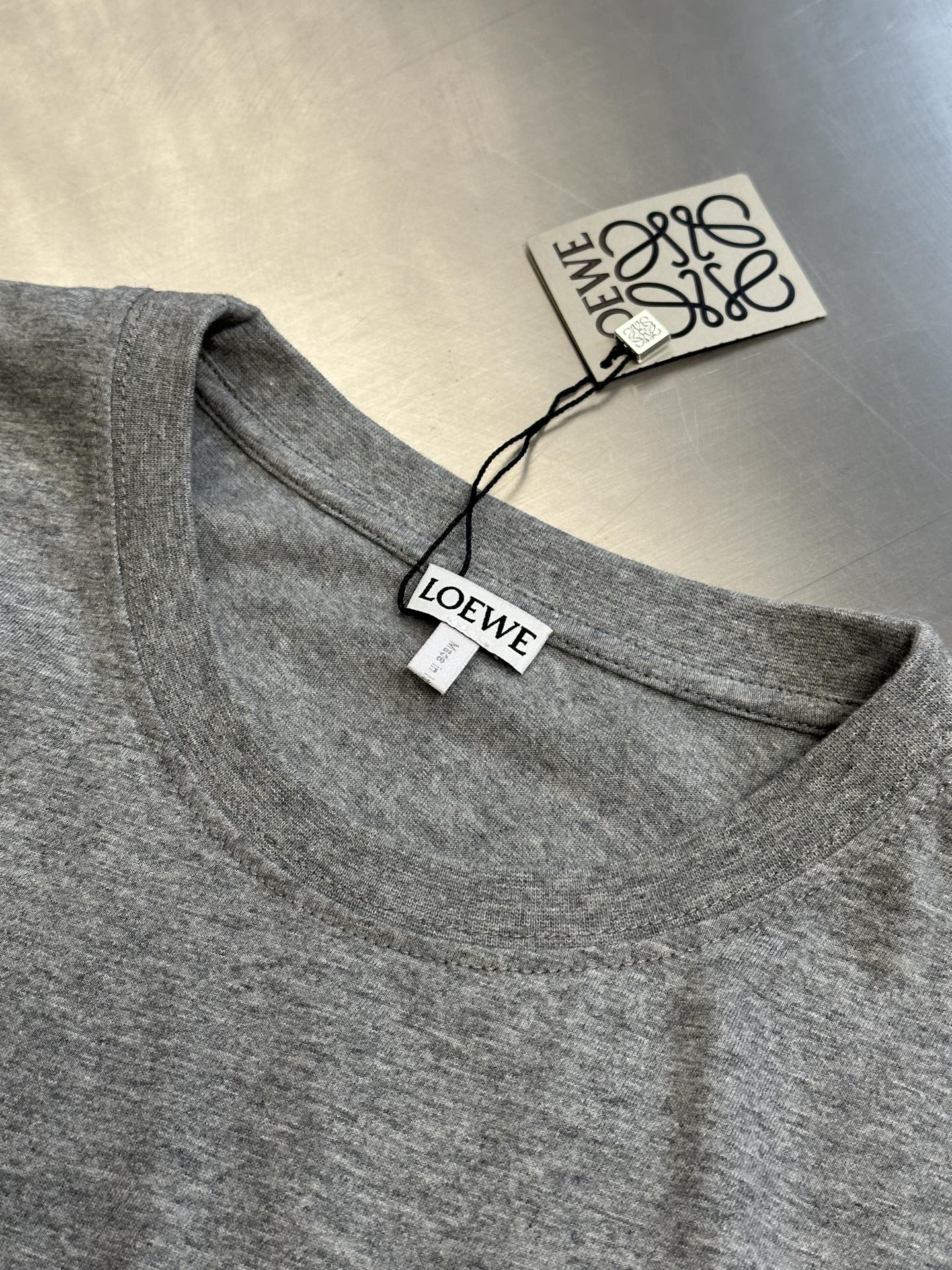 LOEWE Long sleeve T-shirt in cotton Grey (H526Y24J32-1440）