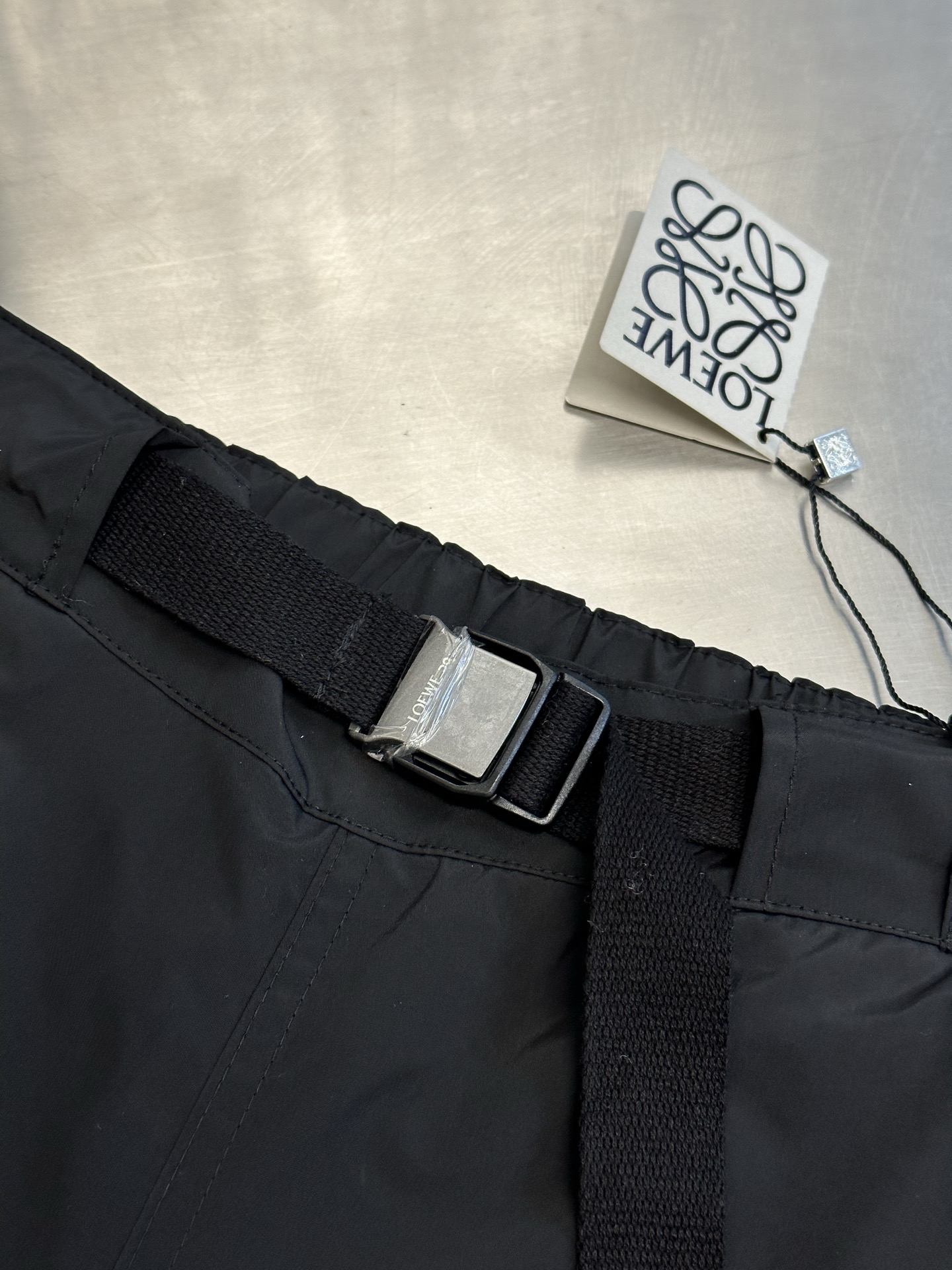 Loewe technical fabric work pants, black  (H929Y04X04-1100）