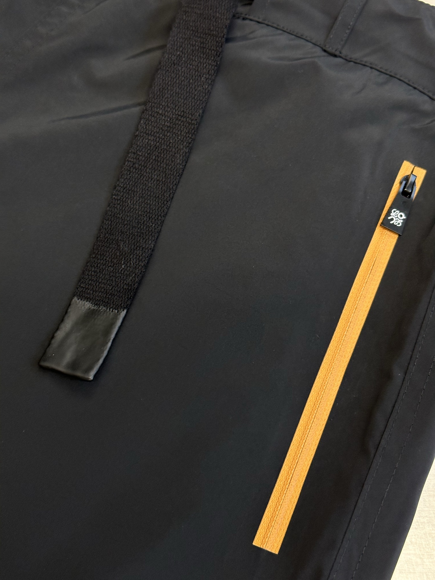 Loewe technical fabric work pants, black  (H929Y04X04-1100）