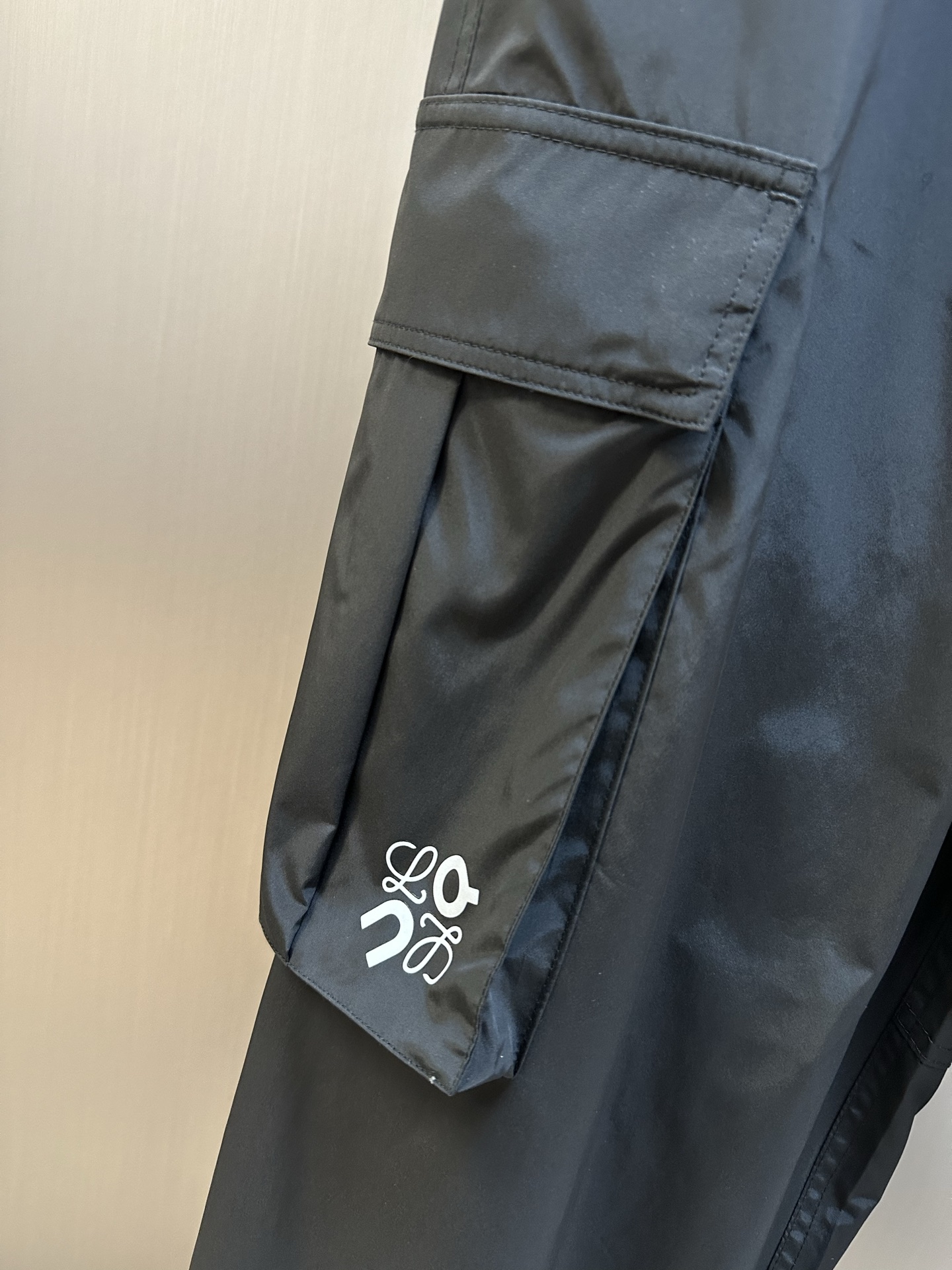 Loewe technical fabric work pants, black  (H929Y04X04-1100）
