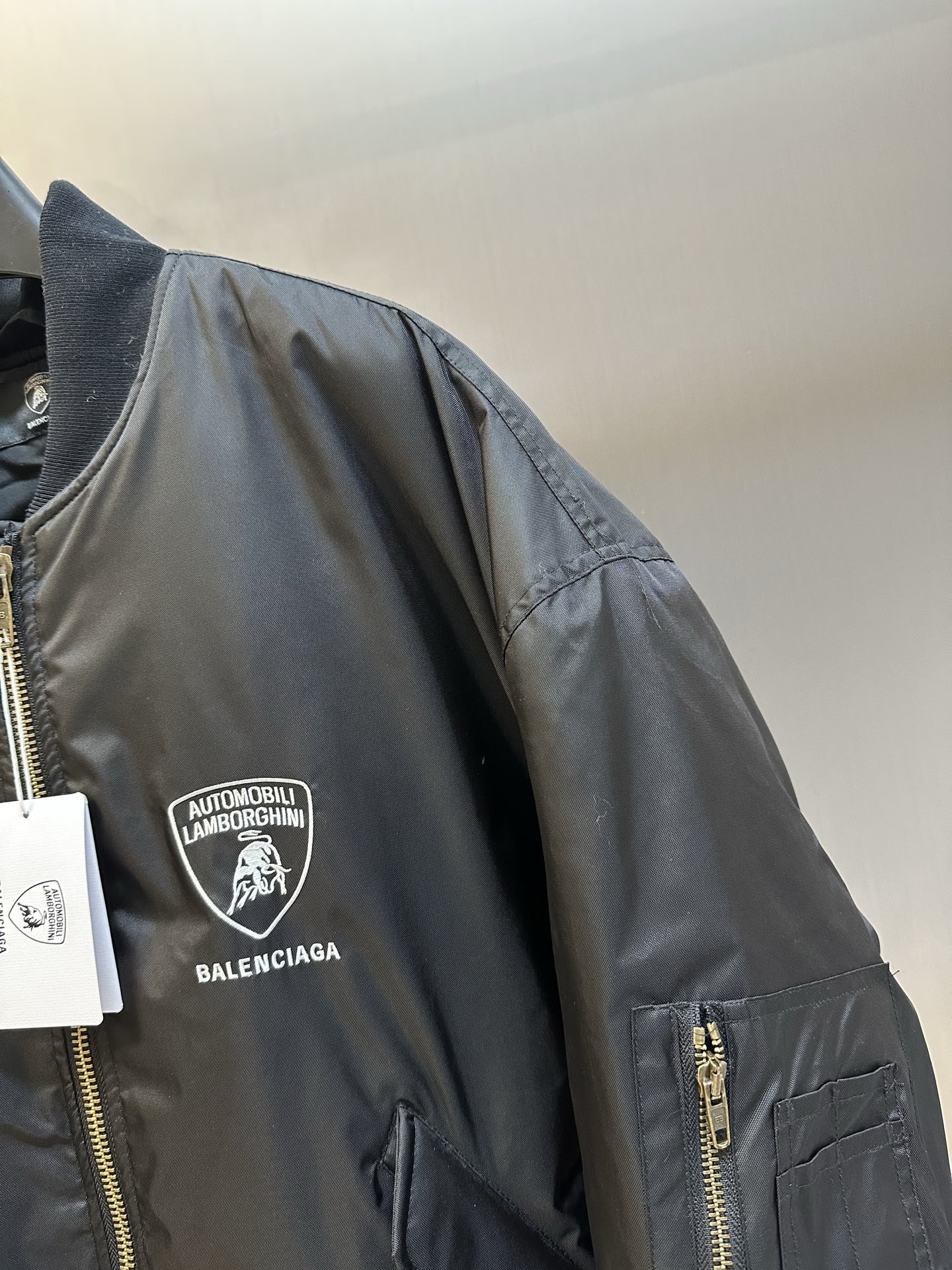 Balenciaga X Automobili Lamborghini Bomber Jacket (839107TOO04-1000）
