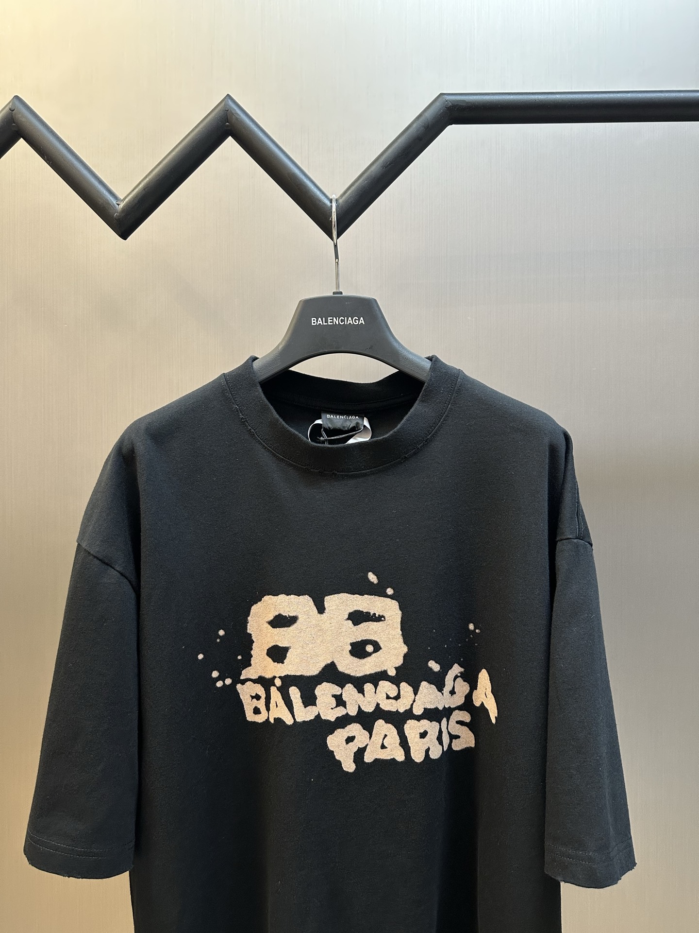 BALENCIAGA Hand-Drawn BB Icon T-shirt Medium Fit "Black"（612966TNVN41059）