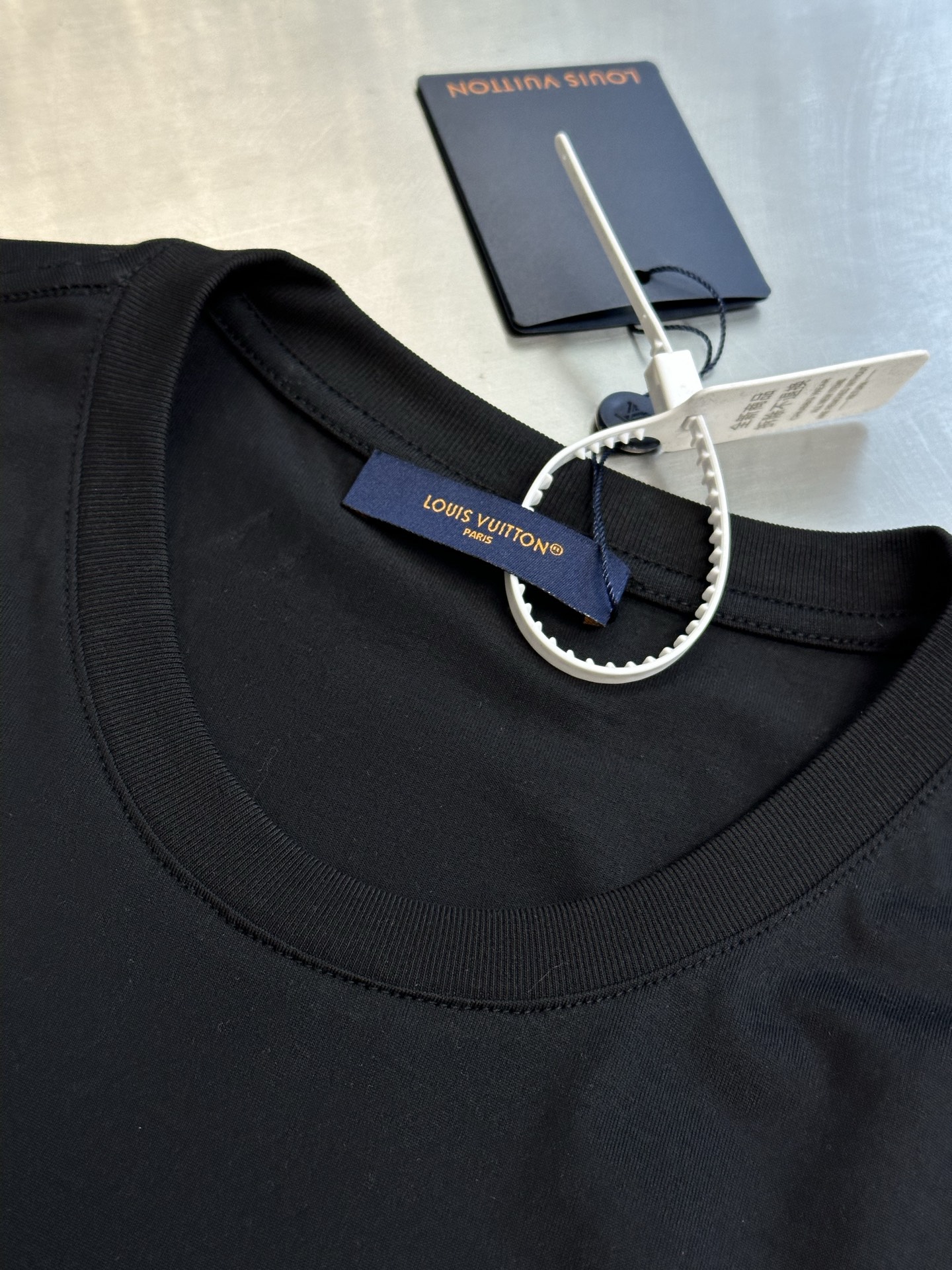 LOUIS VUITTONLV Classic Logo Cotton For Men White（1A1SA5）