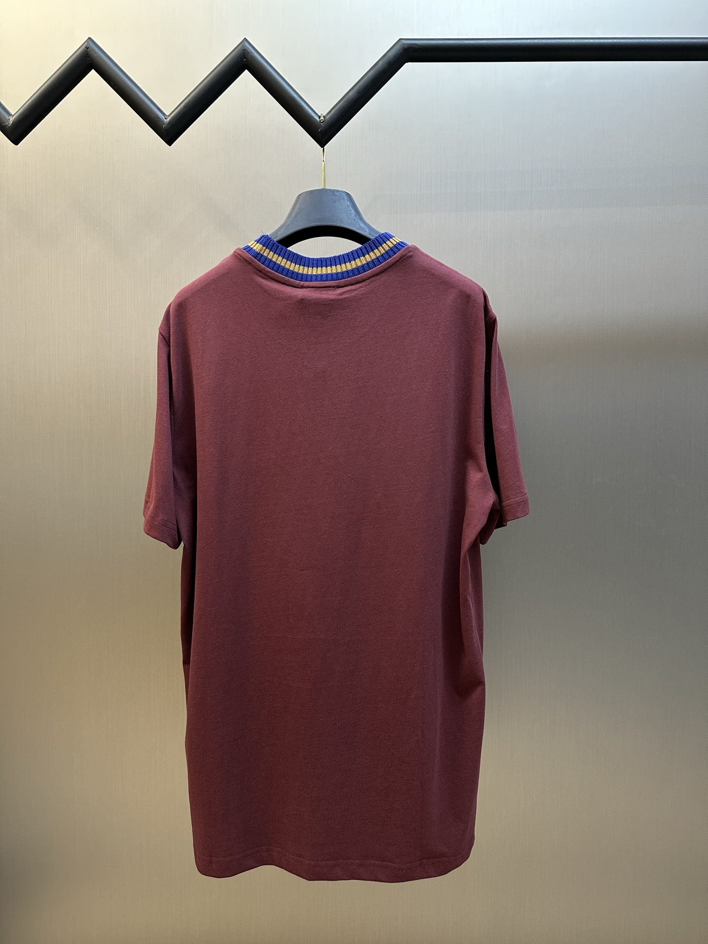 MONCLER Embroidered Logo Cotton T-shirt（K20918C0002289AJS468）