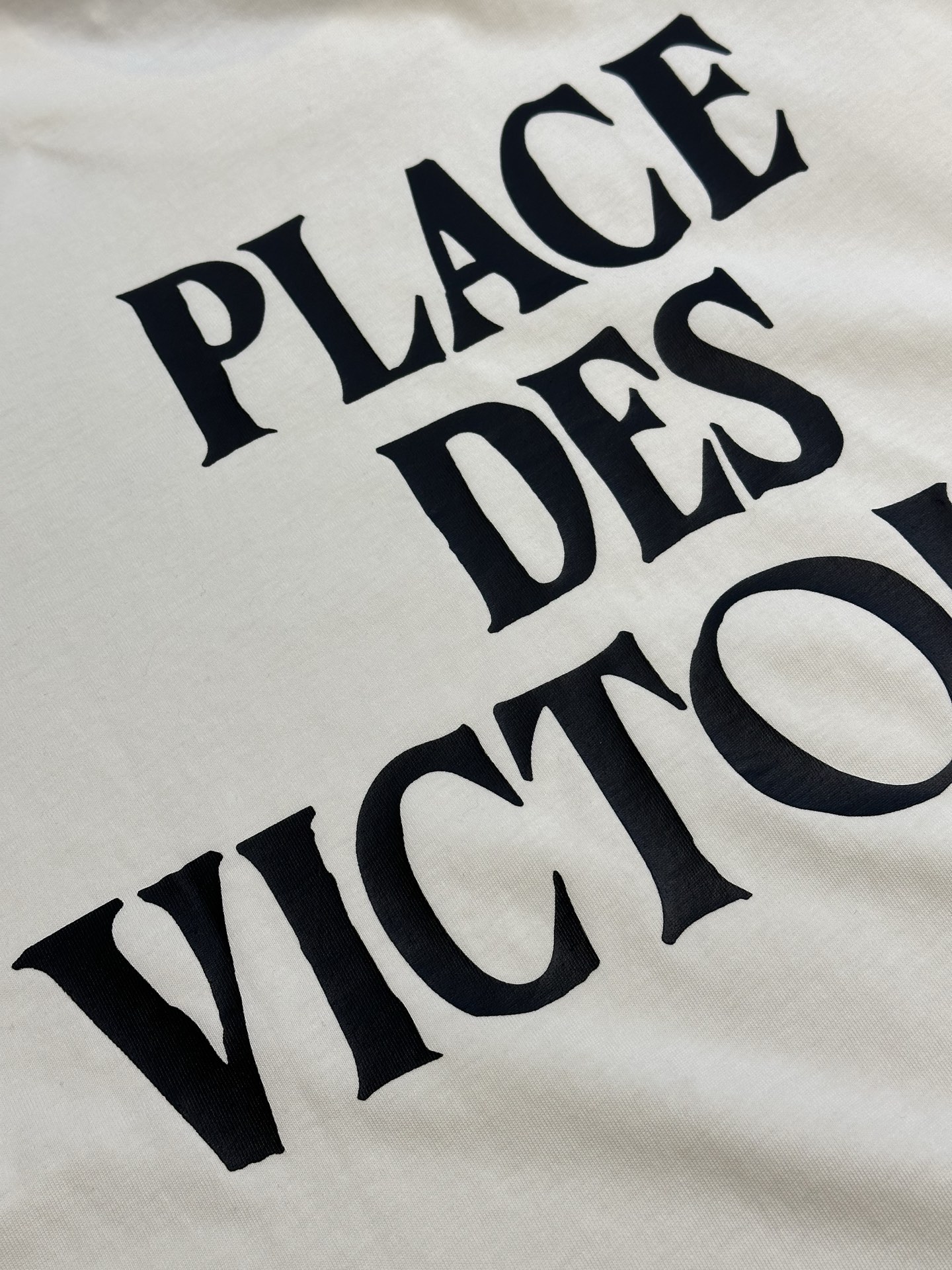 AMI PARIS SS26 PLACE DES VICTOIRS TEE（UTS387726）