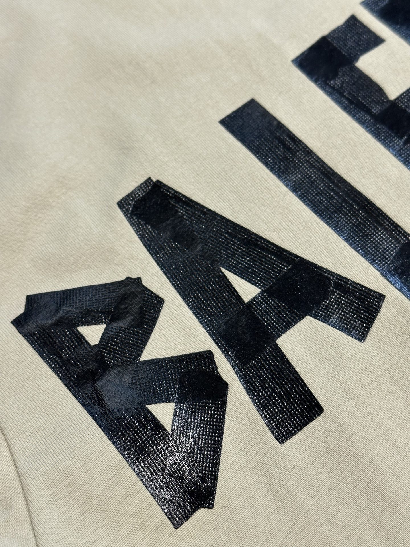 BALENCIAGA Tape Type T-Shirt Medium Fit "Beige" (764235TSVK19501）