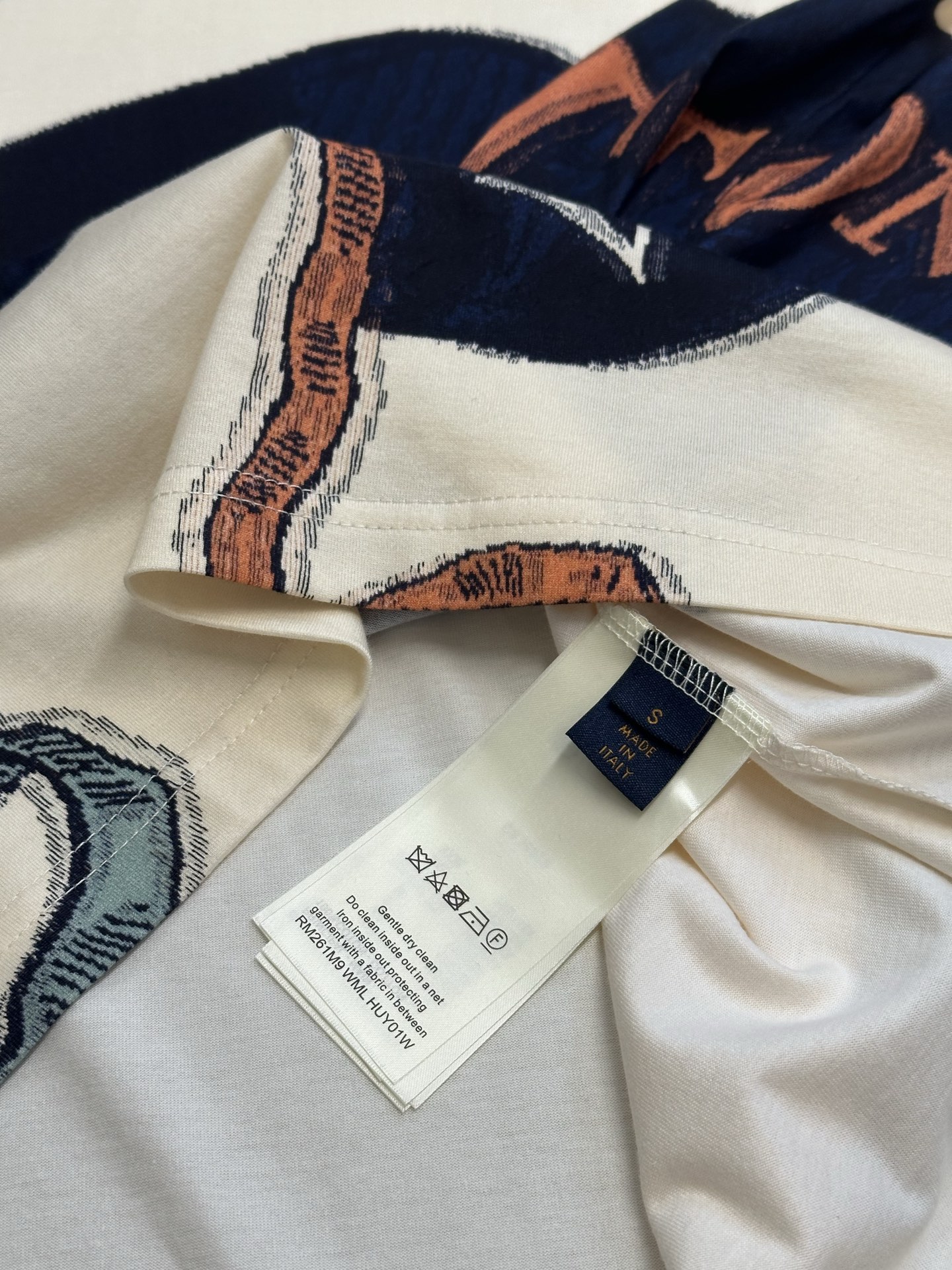 Louis Vuitton geometric inlay T-shirt（1AIHZZ）