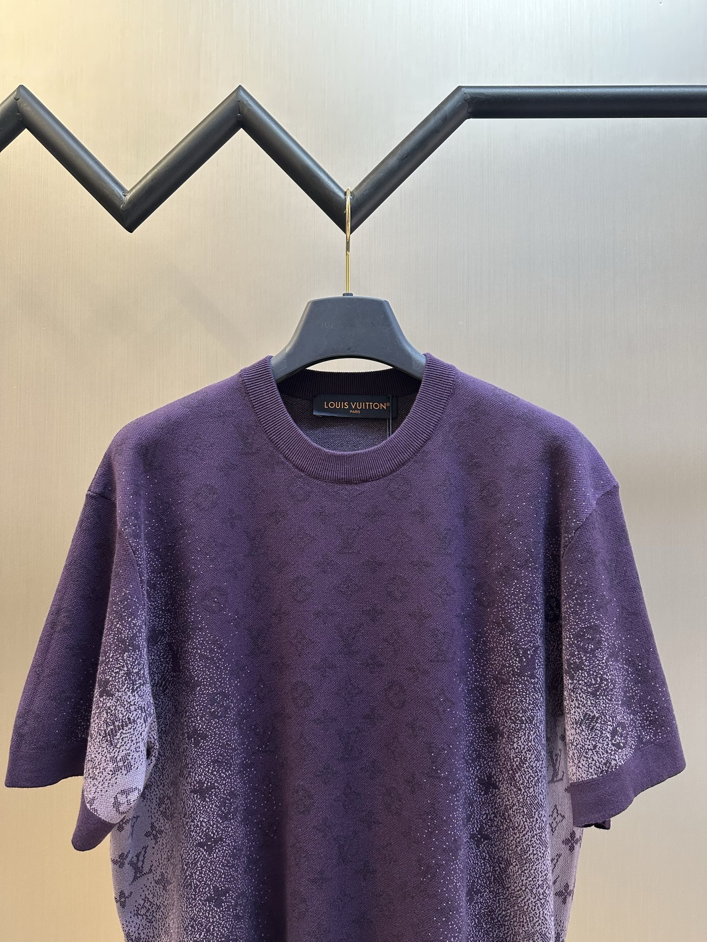 Louis Vuitton Monogram pattern jacquard short-sleeved crew neck top（1AJTV8）