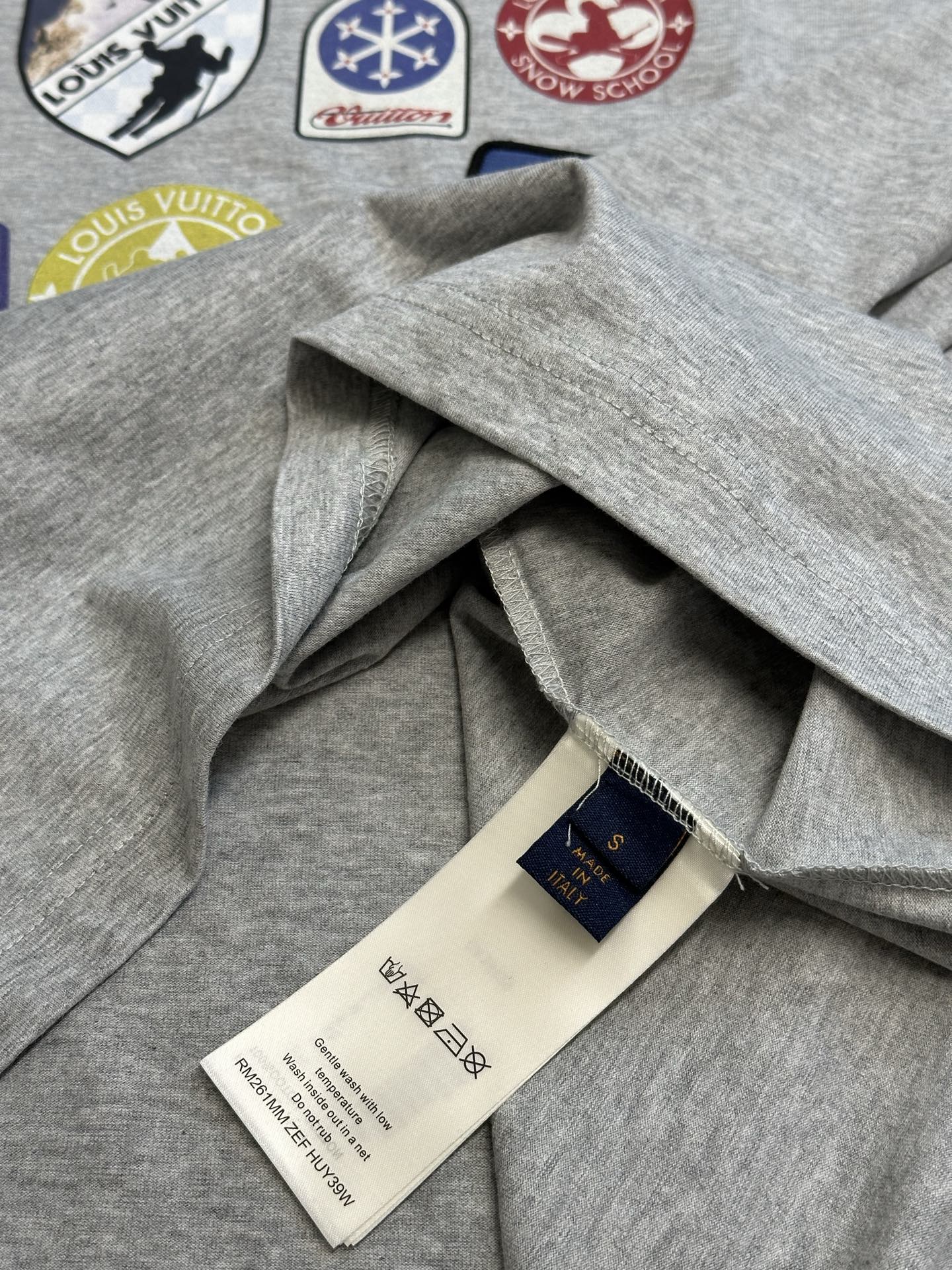 Louis Vuitton Signature Patch T-shirt（1AJCER）