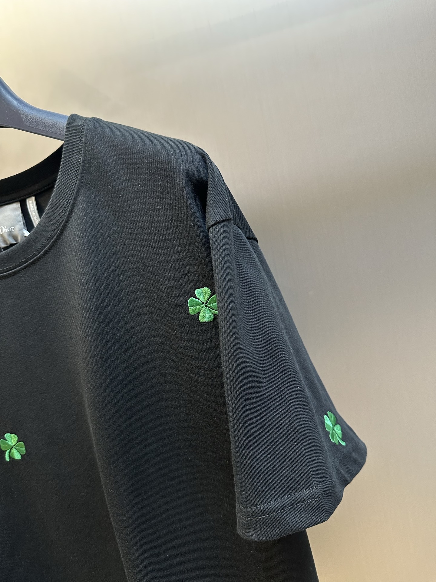 Dior clover embroidered T-shirt（683J615A3036-C986）