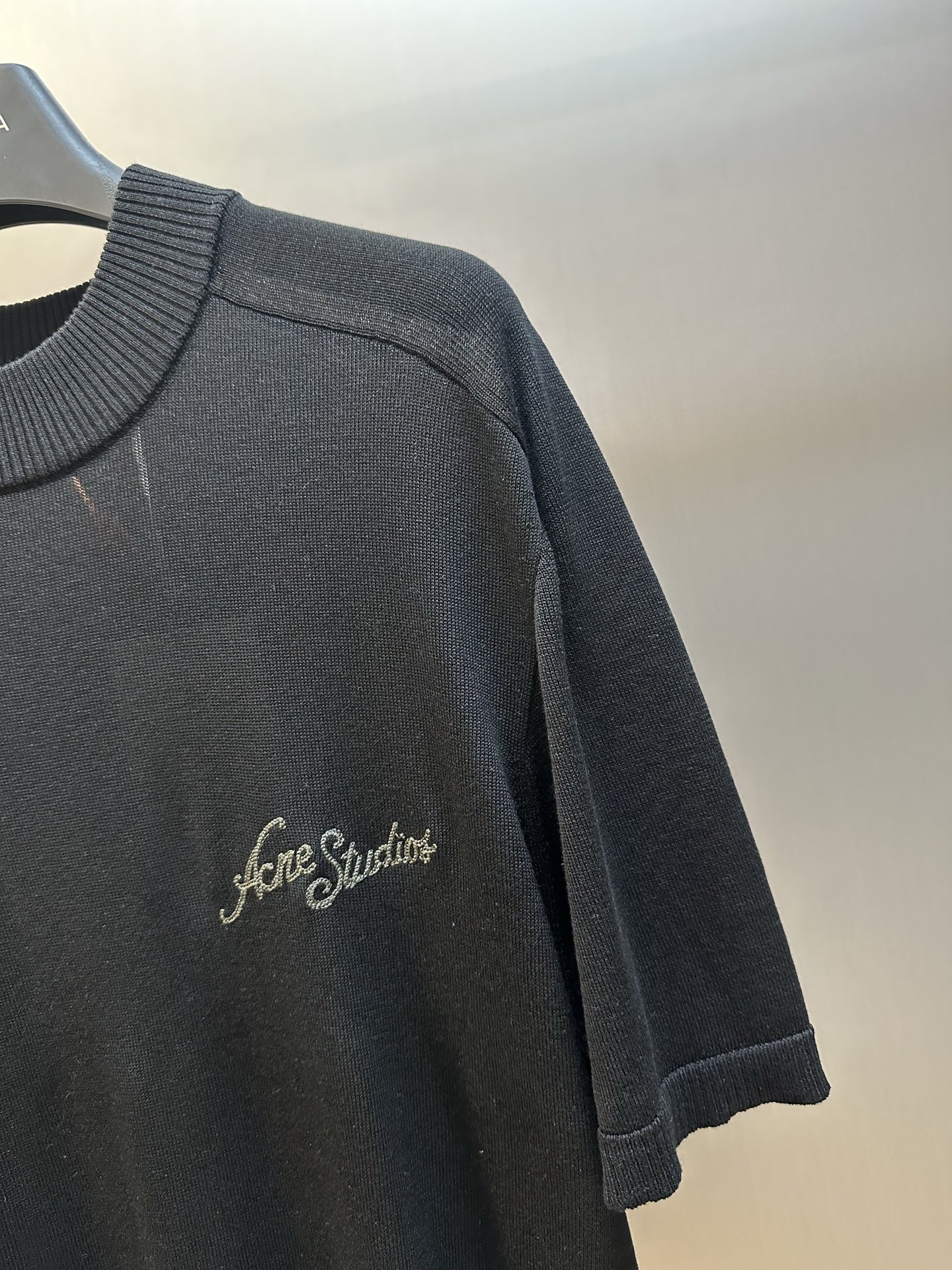 Acne Studios Short-sleeved Knitwear (FN-MN-KNIT000628）