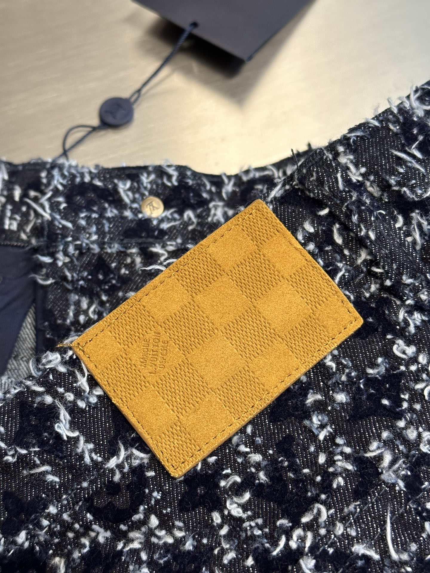 LOUIS VUITTON flocked Monogram skateboard jeans（1AHVD0）