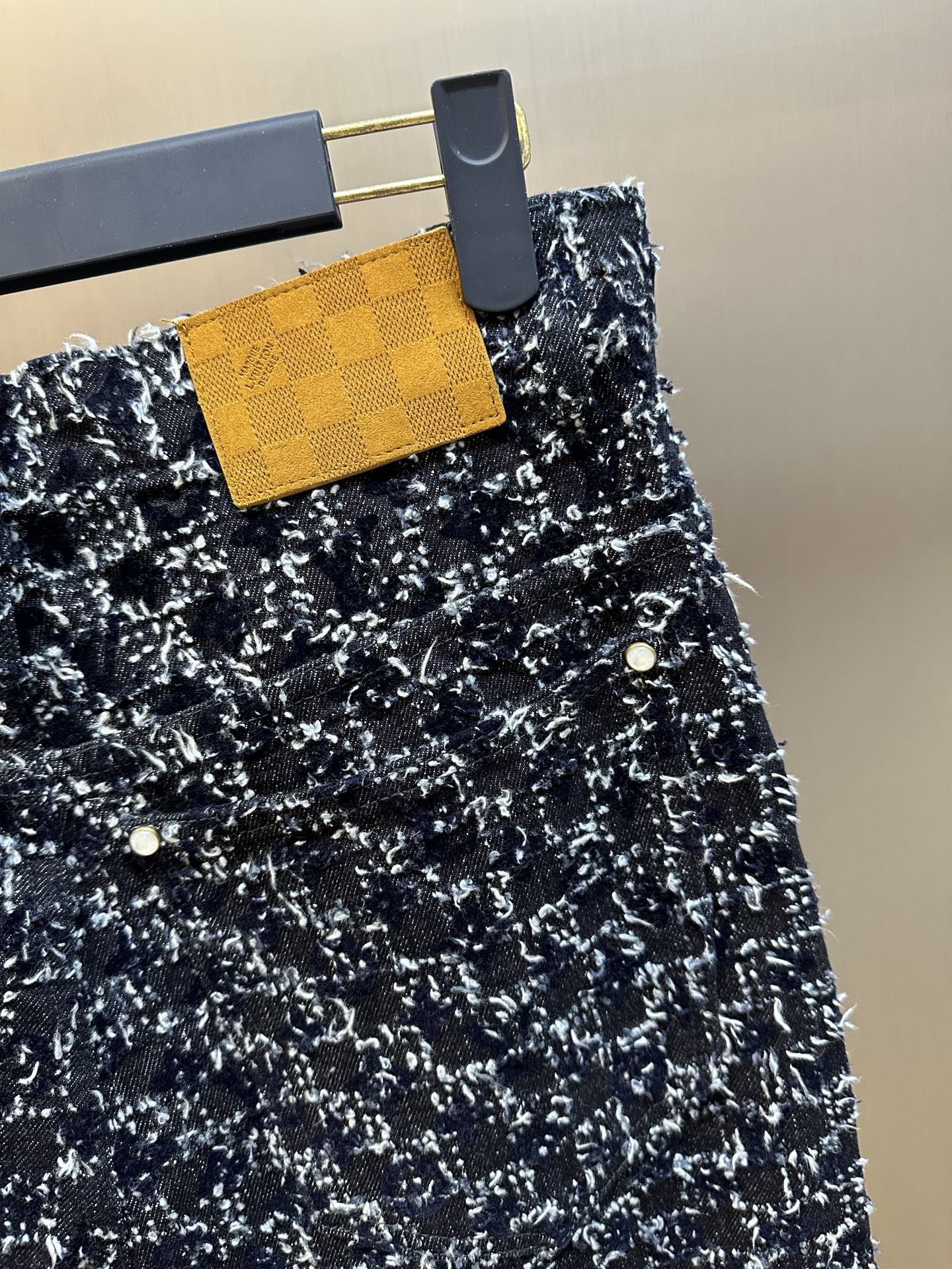 LOUIS VUITTON flocked Monogram skateboard jeans（1AHVD0）