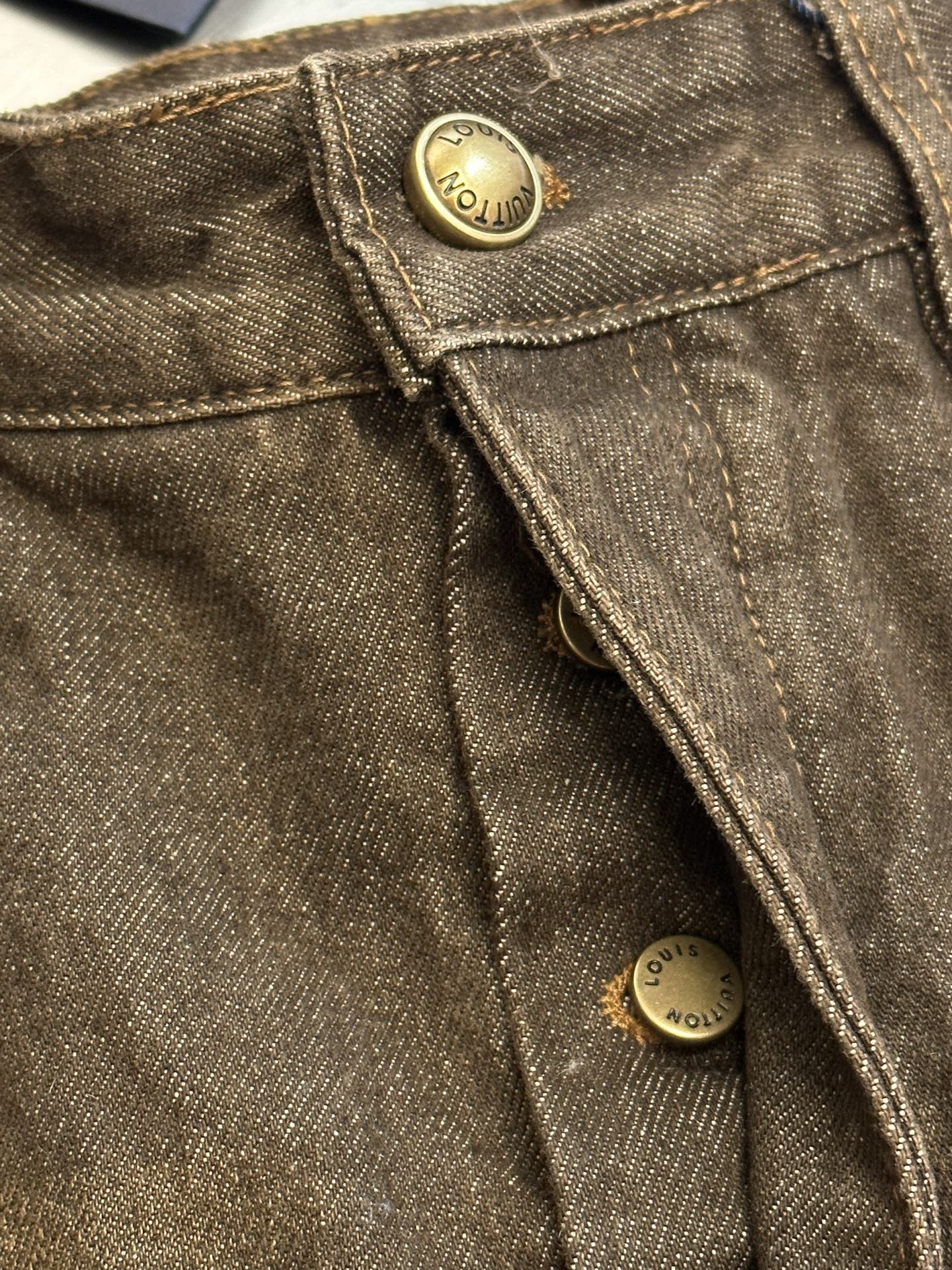 Louis Vuitton Coffee Indigo Denim Skate Pants（1AJUEJ）