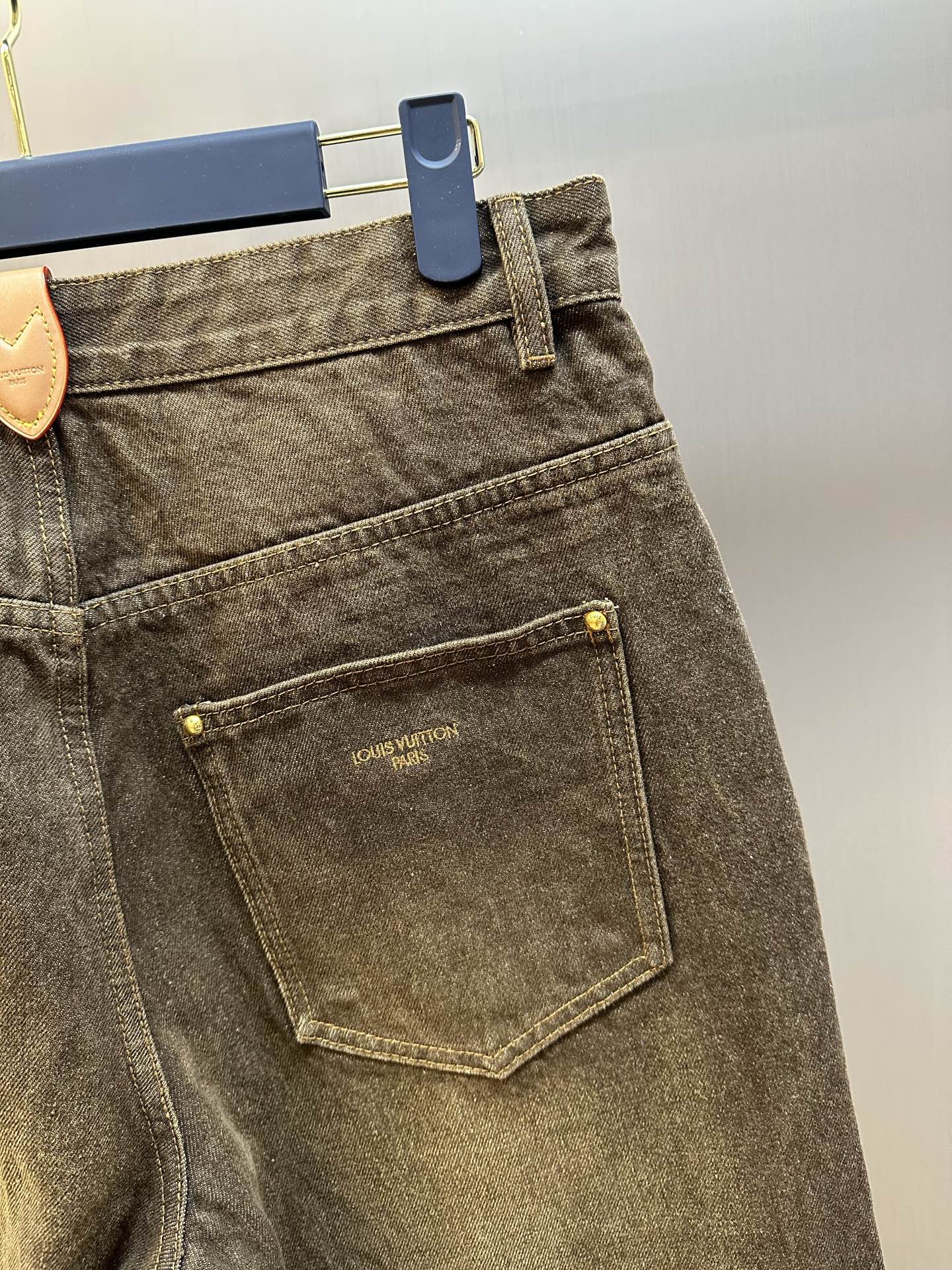 Louis Vuitton Coffee Indigo Denim Skate Pants（1AJUEJ）