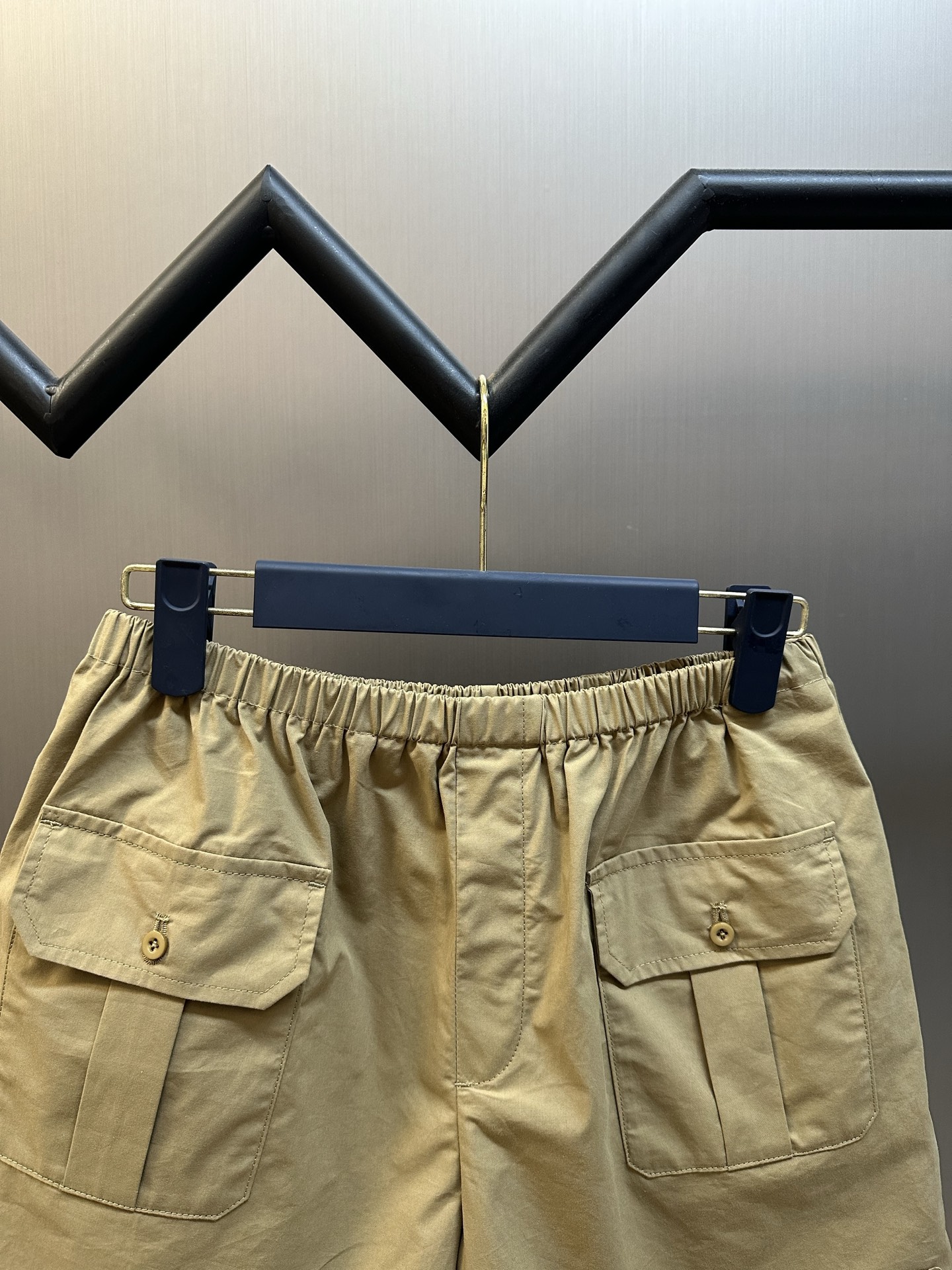 Prada Cotton poplin Bermudas (SPH538-18ZI-F0241-S-OOO）