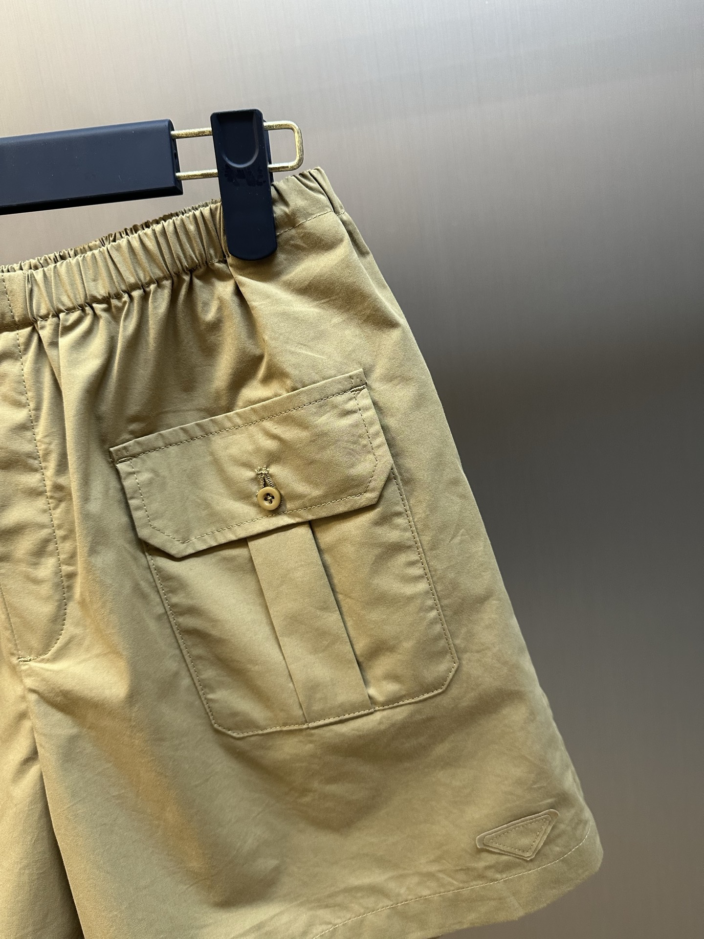 Prada Cotton poplin Bermudas (SPH538-18ZI-F0241-S-OOO）