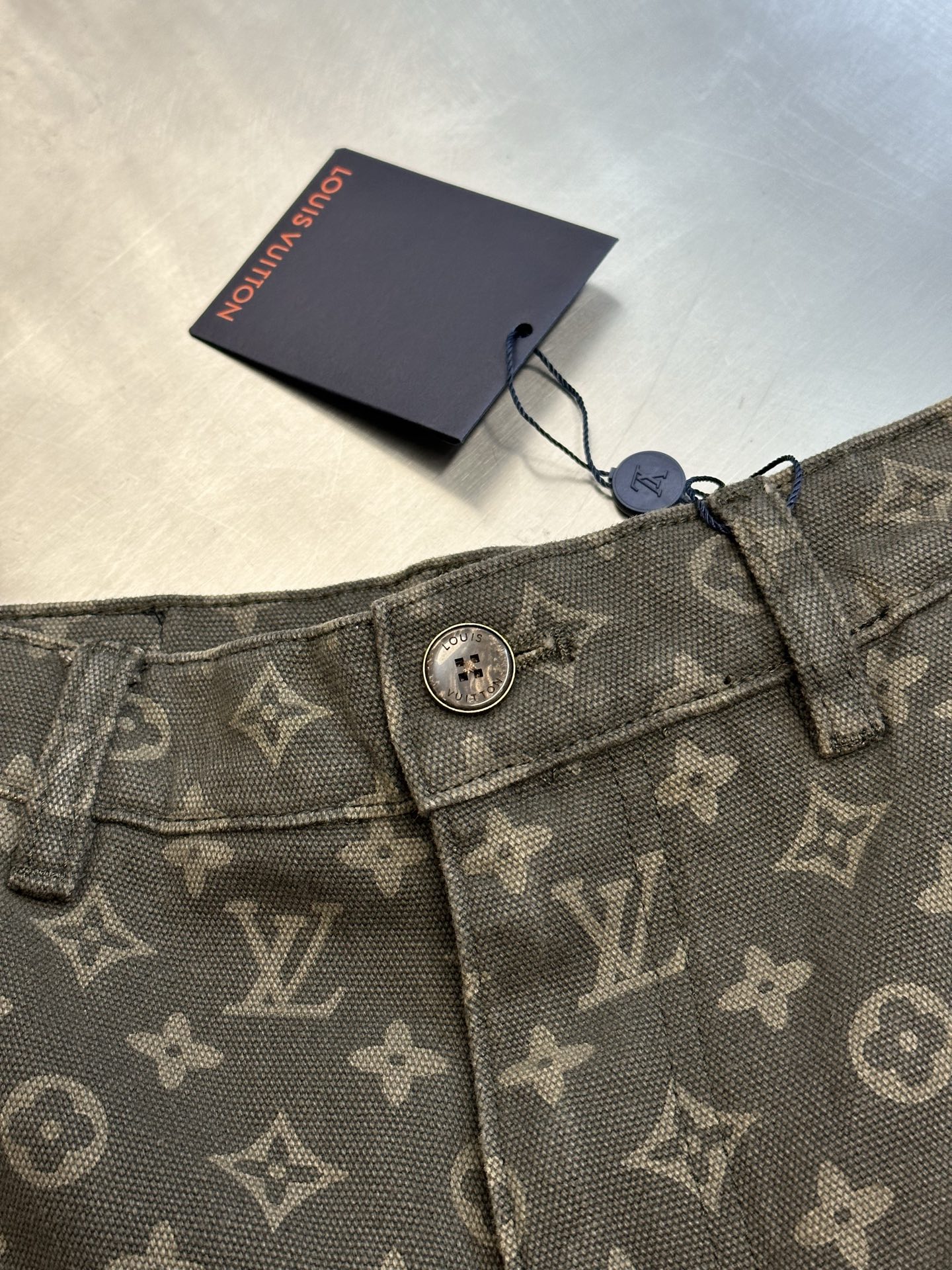 Louis Vuitton Monogram Waxed Denim Pants（1AJBJA）