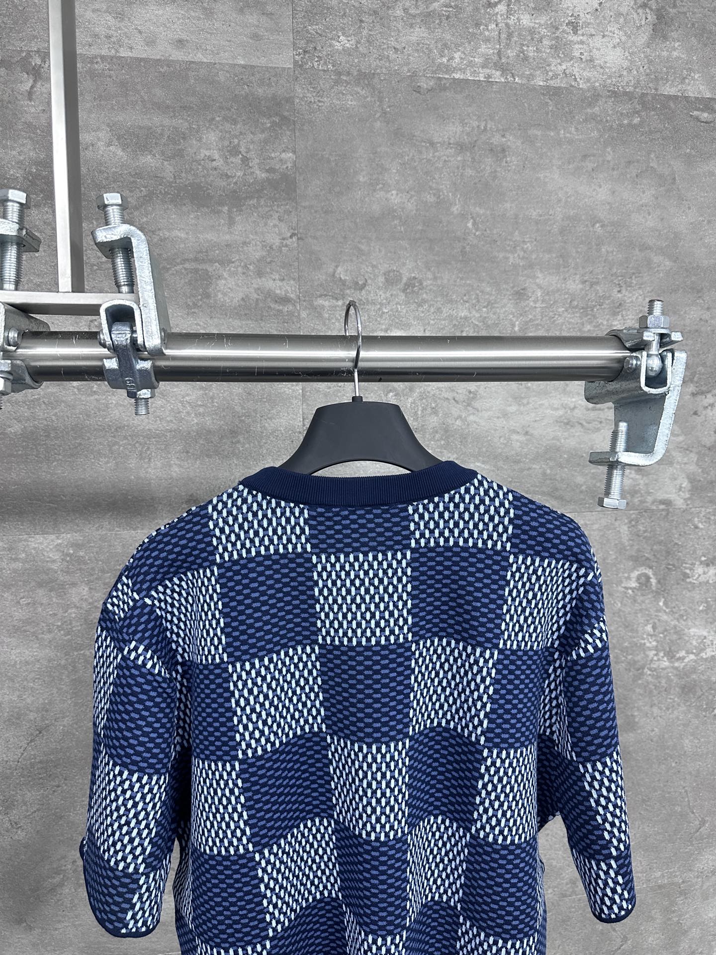 Louis Vuitton Crewneck（1AGHTK）