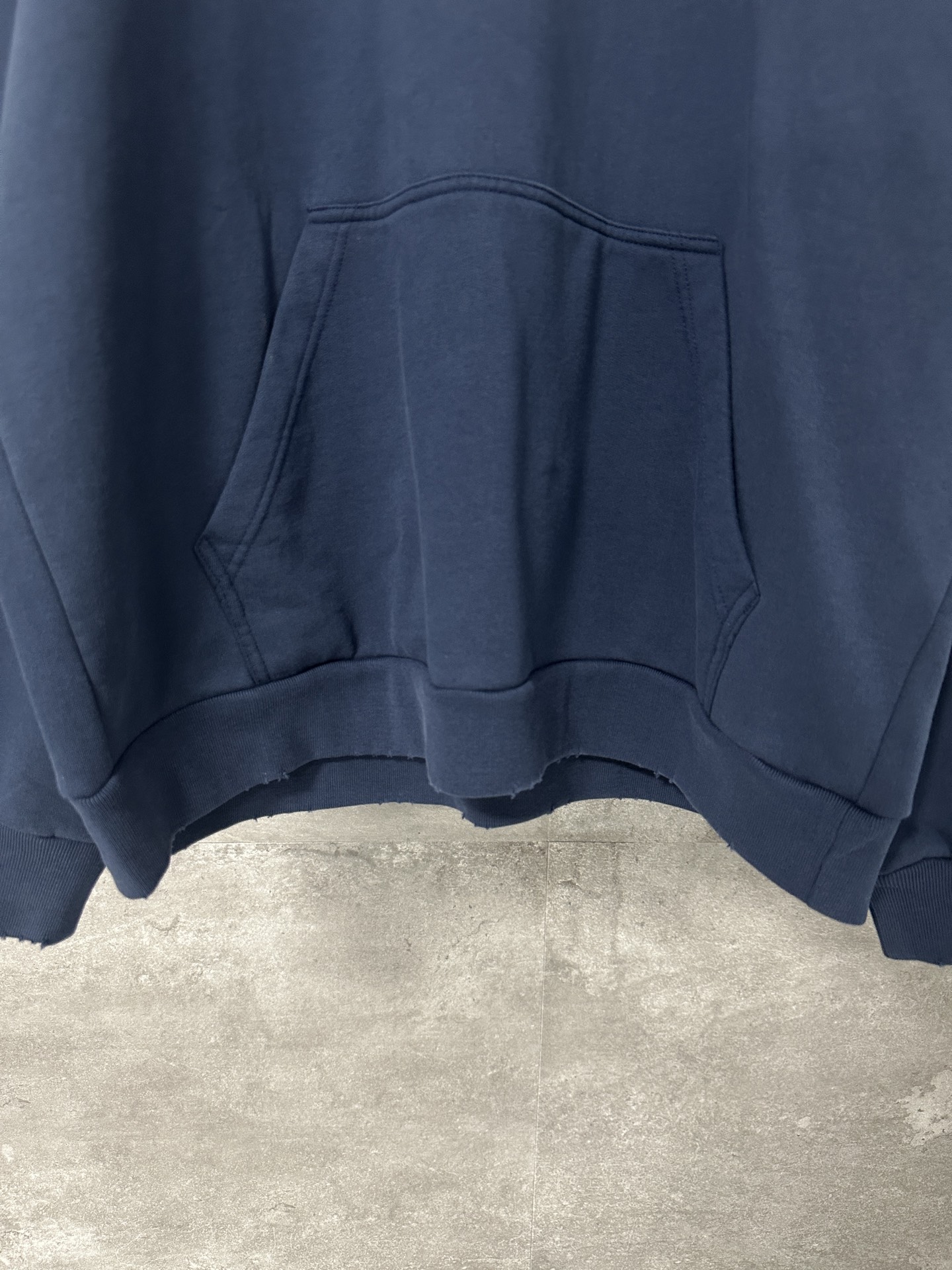 BALENCIAGA Crypto Hoodie Medium Fit(767877TOVU74108）