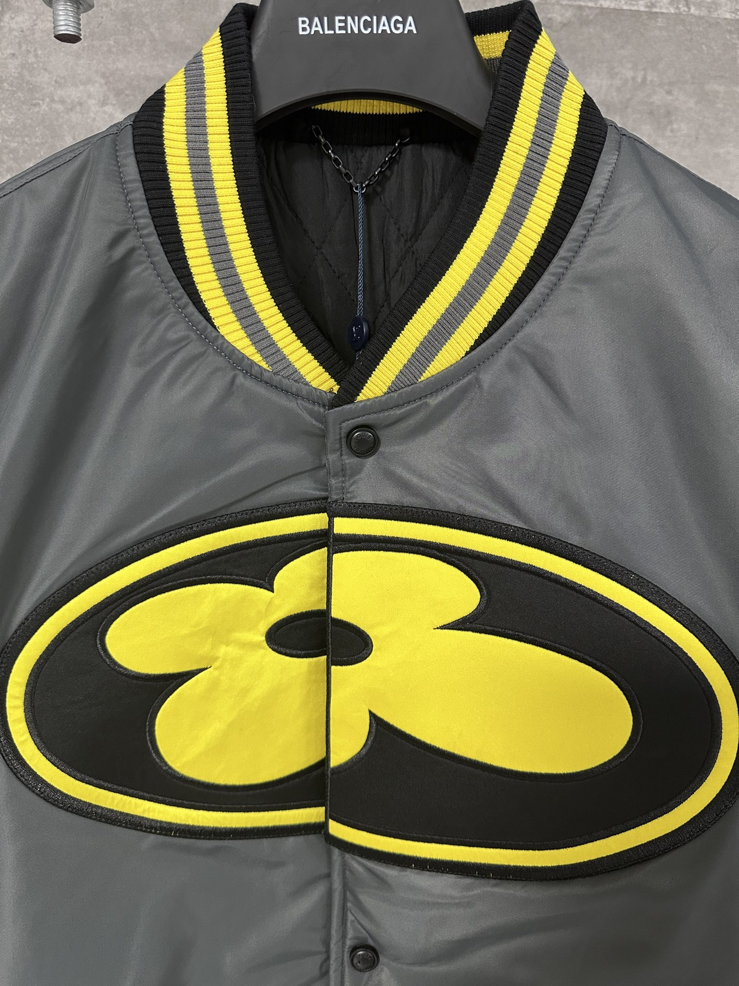 Louis Vuitton Satin Baseball Blouson（1AIMOE）