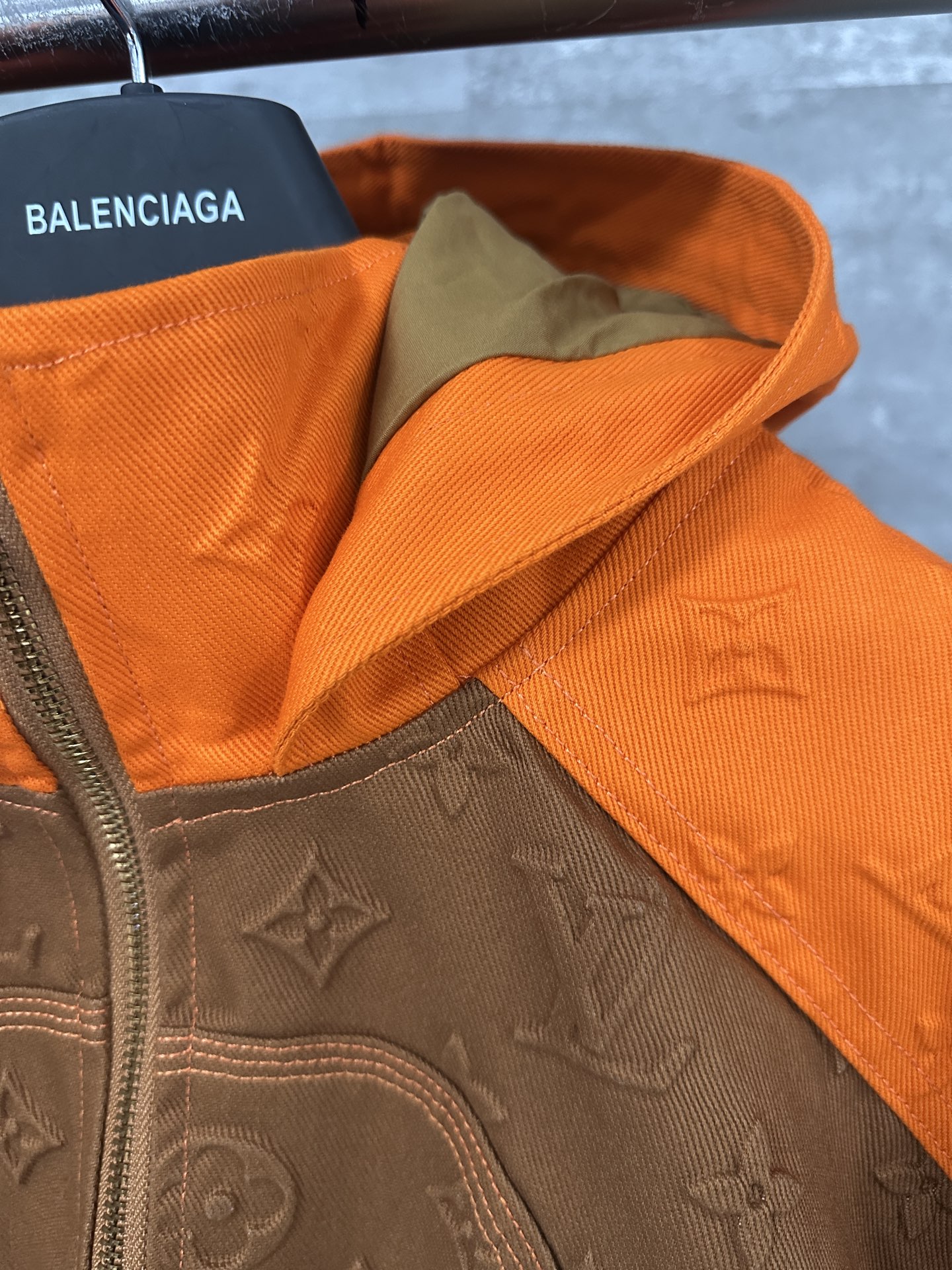 Louis Vuitton MONOGRAM DENIM HOODED JACKET（1A96UX）