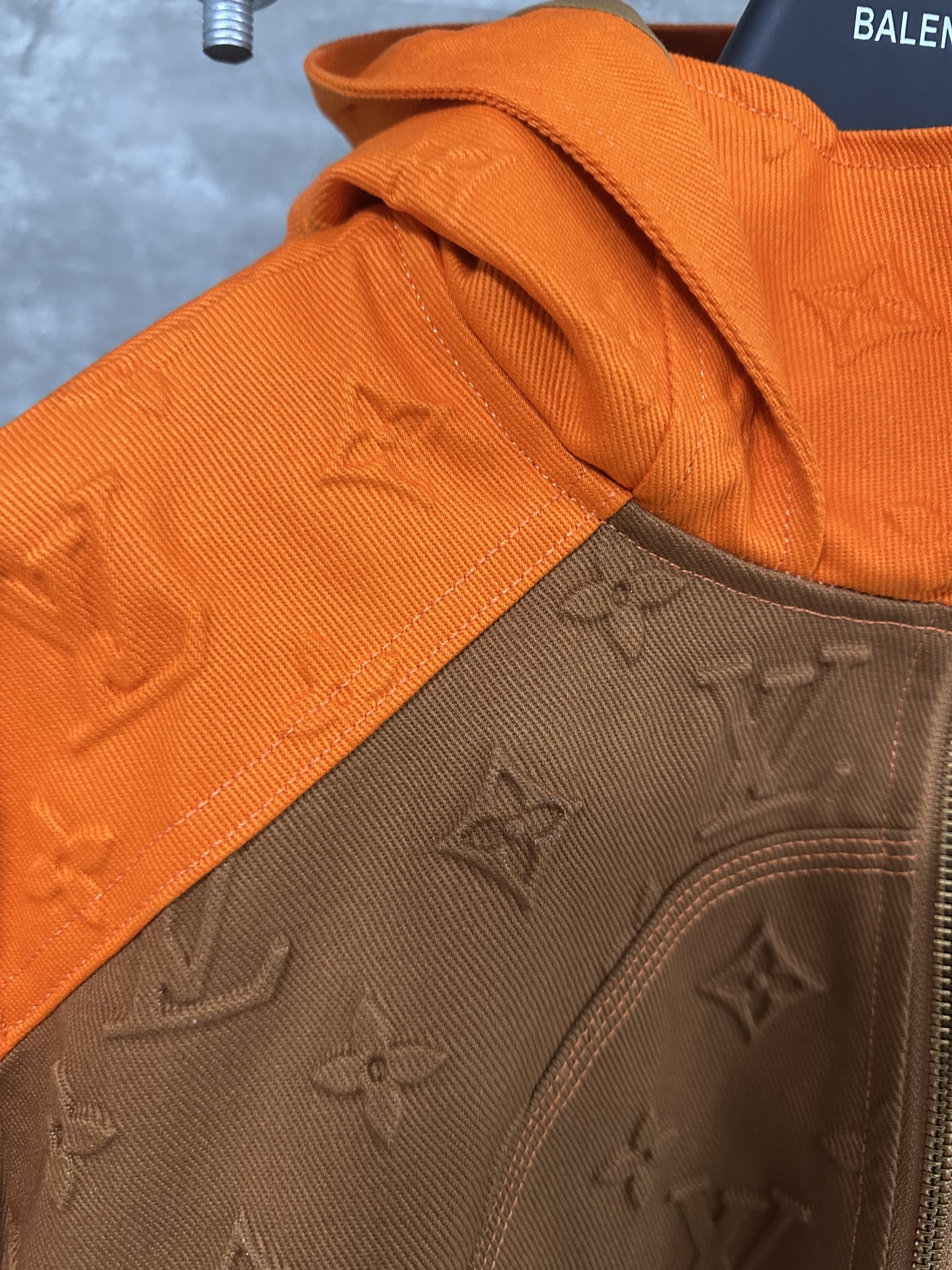 Louis Vuitton MONOGRAM DENIM HOODED JACKET（1A96UX）