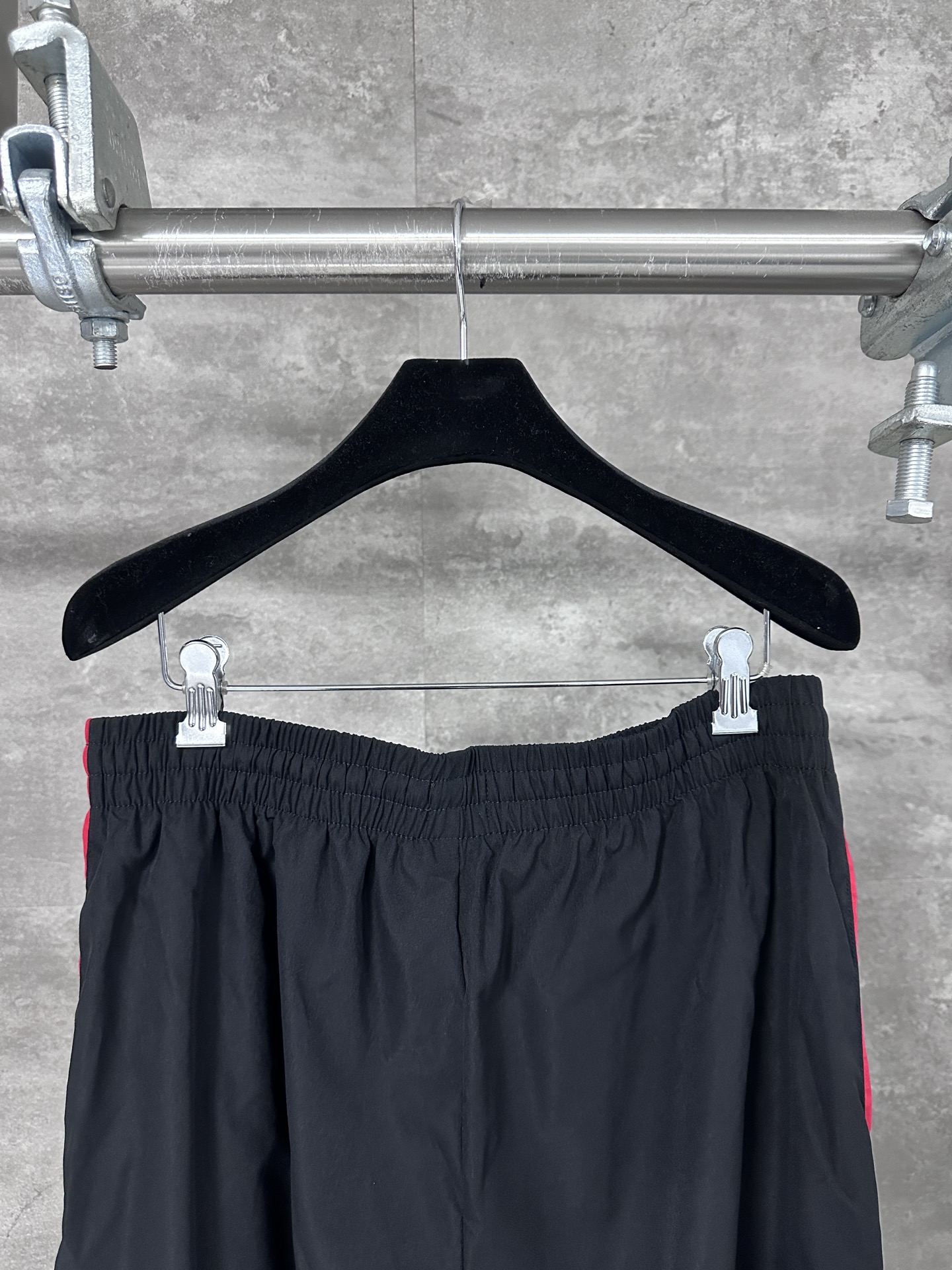 Balenciaga I Puma Large Tracksuit Pants (850702TPQ381000）