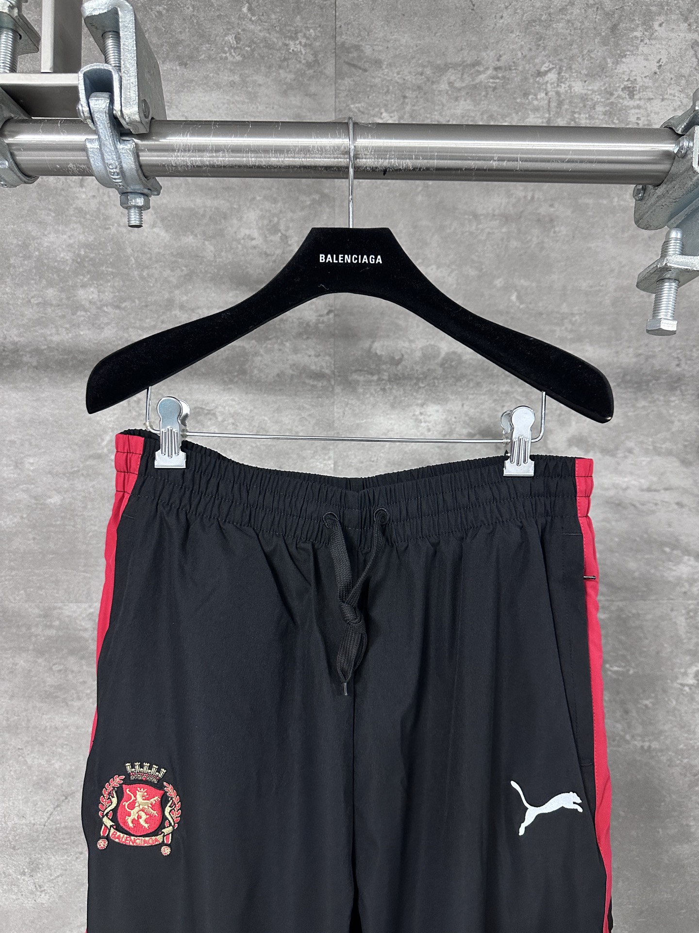 Balenciaga I Puma Large Tracksuit Pants (850702TPQ381000）
