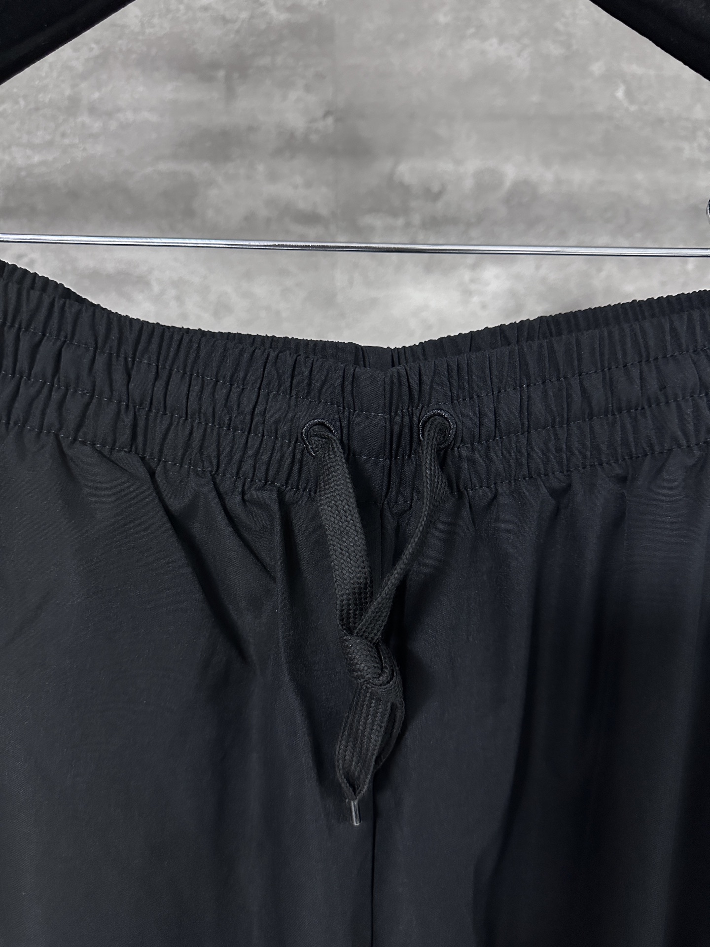 Balenciaga I Puma Large Tracksuit Pants (850702TPQ381000）