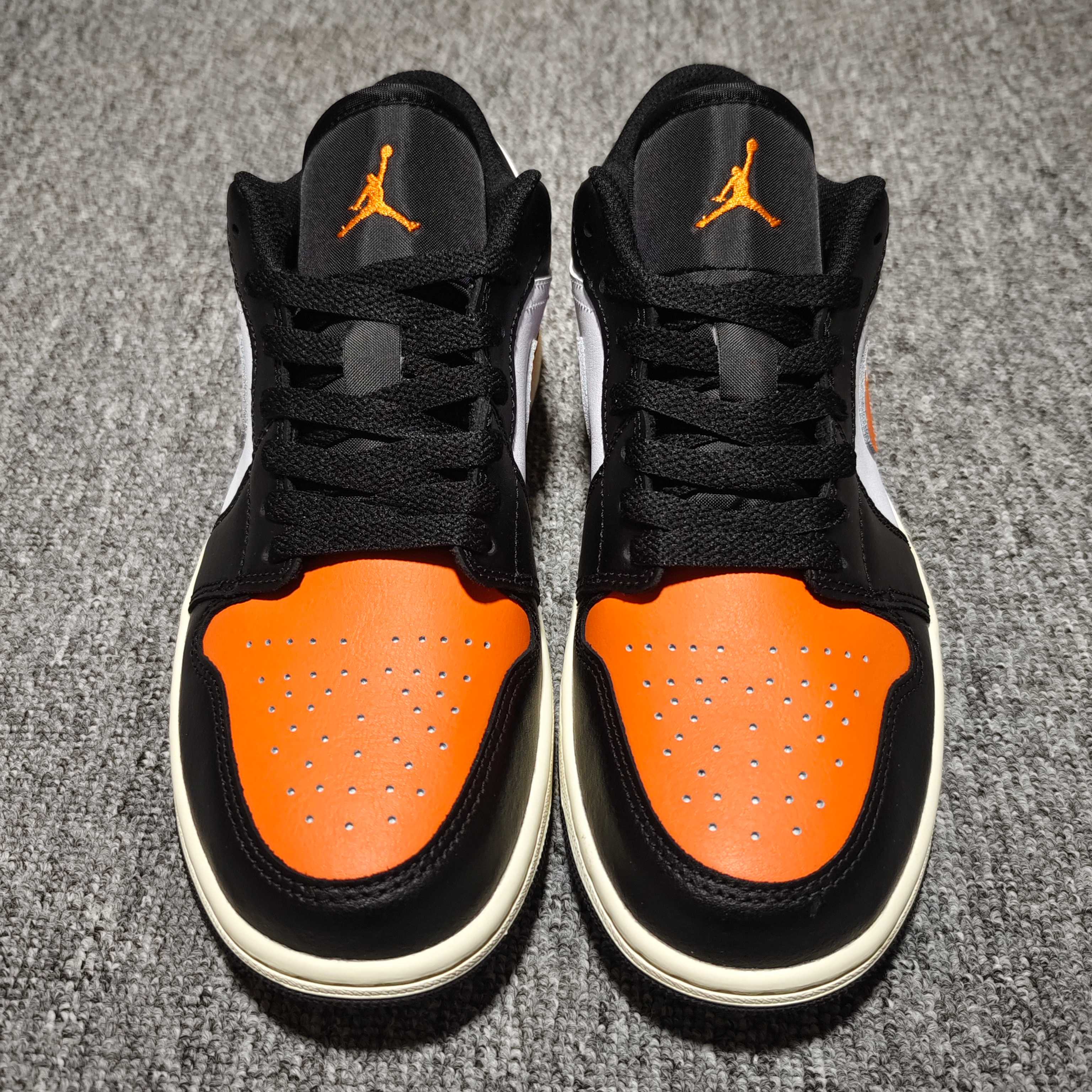 Nike Air Jordan 1 Low "Shattered Backboard" (2025)（553558-081）