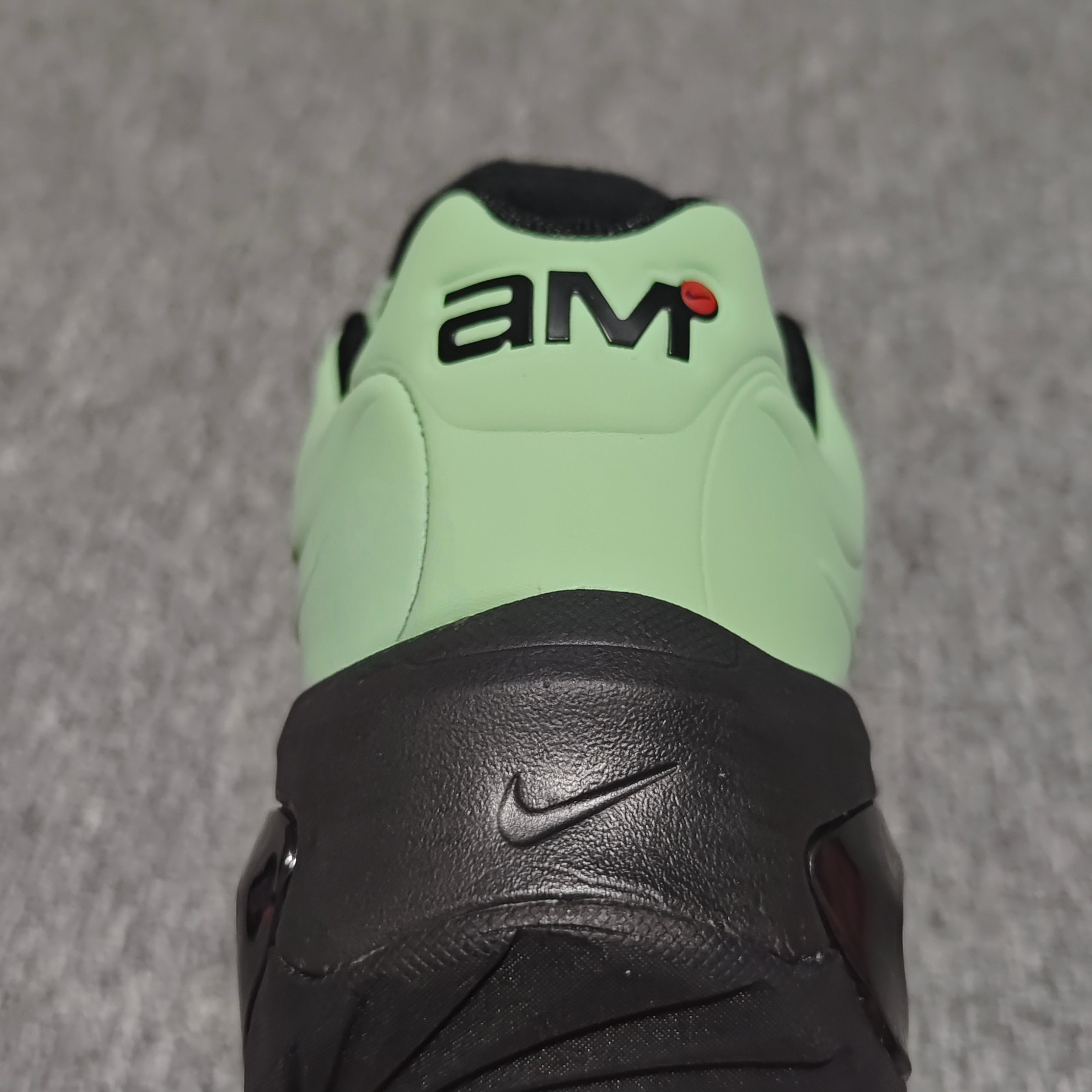 Nike Women's Air Max Muse "Black/Oil Green" (FV1920-002)