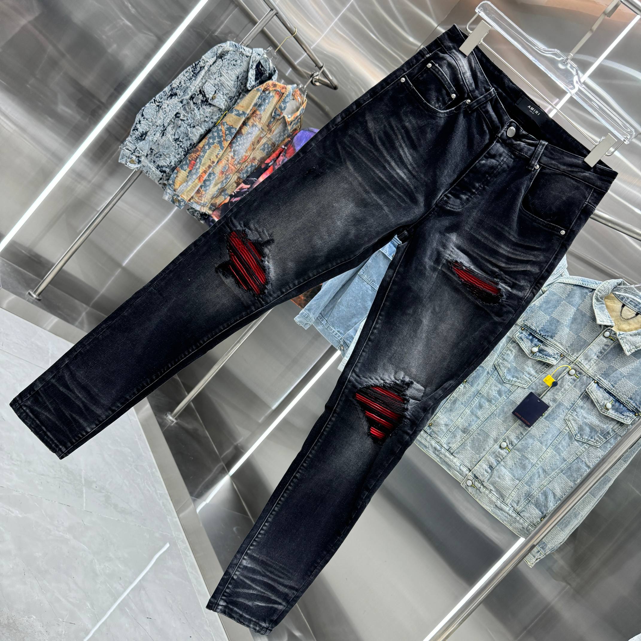 AMIRI ripped jeans (AMDNSY10420-097）